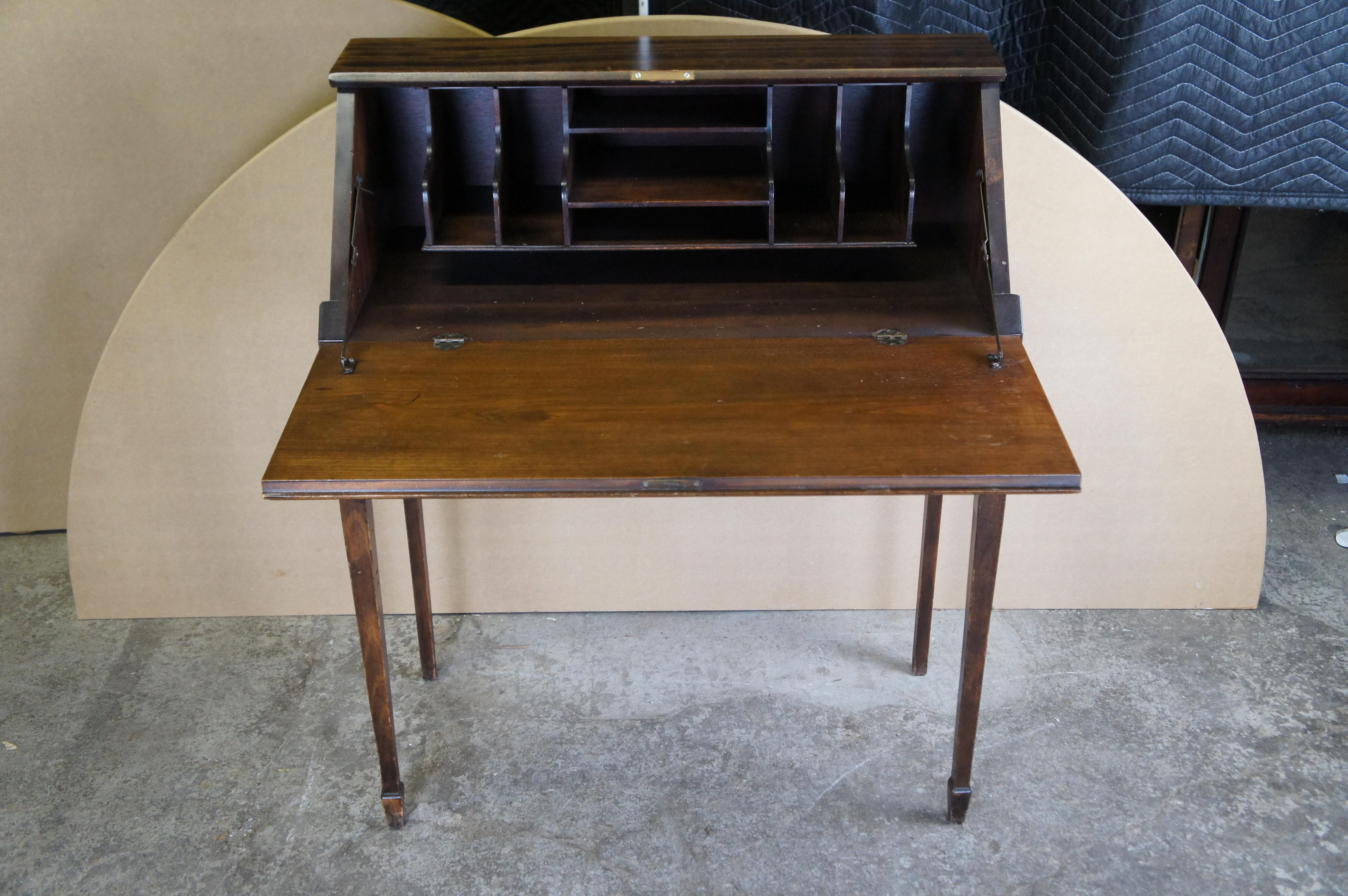 Sheraton Style Mahogany Drop Front Secretary Writing Desk In Good Condition In Dayton, OH