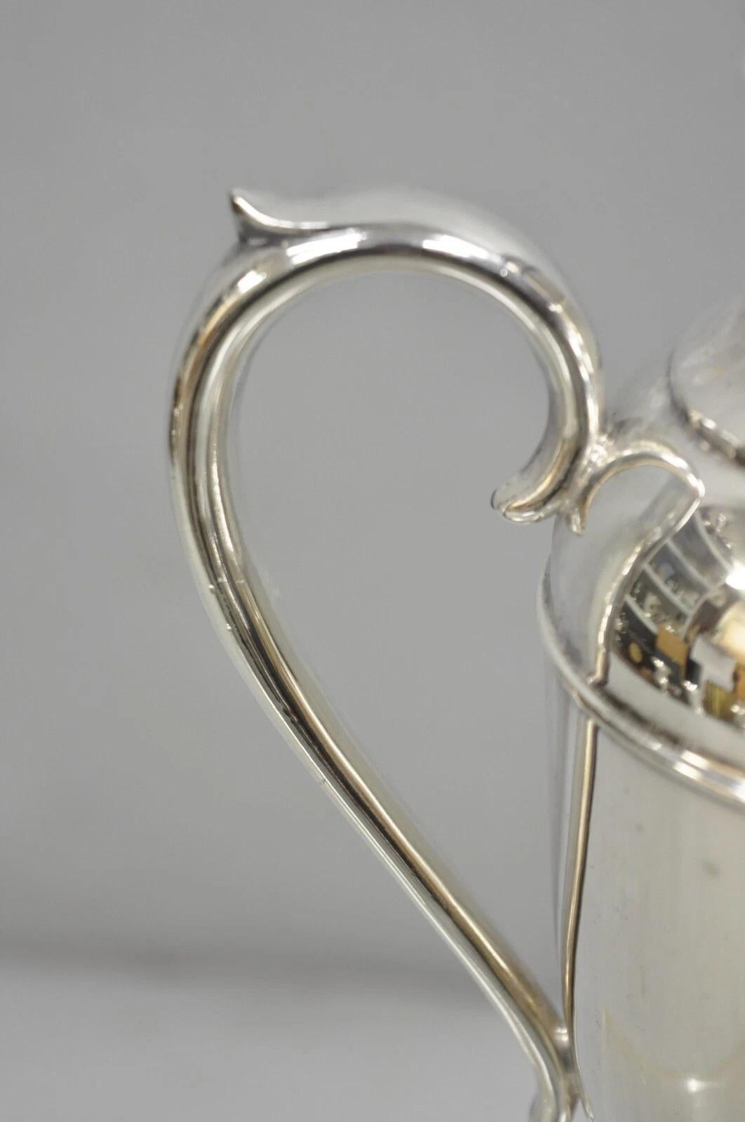 Unknown Vintage Sheridan Art Deco Silver Plated Martini Cocktail Shaker Pitcher For Sale