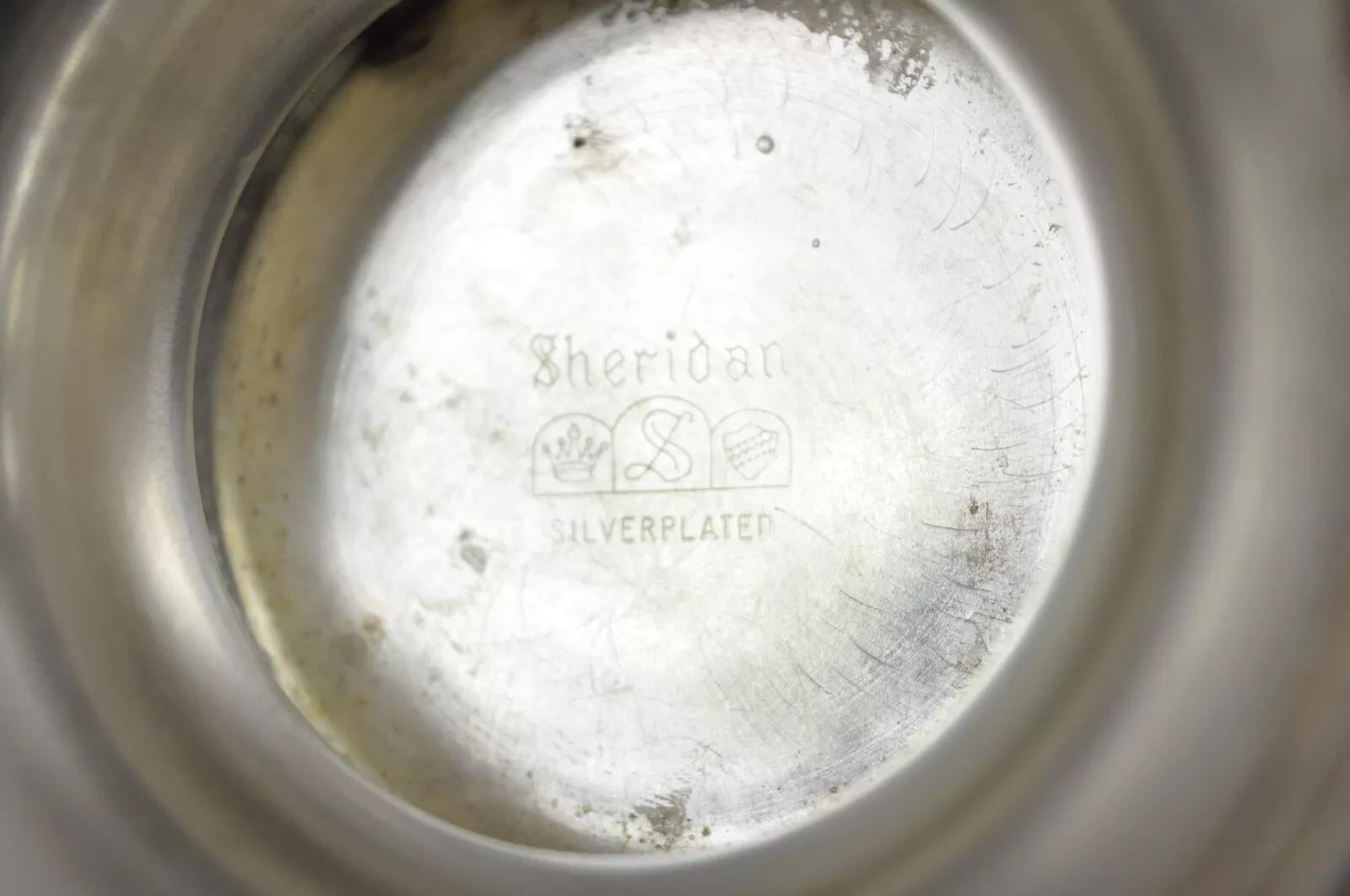 Vintage Sheridan Silver Plated Trophy Cup Champagne Chiller Ice Bucket in vendita 4