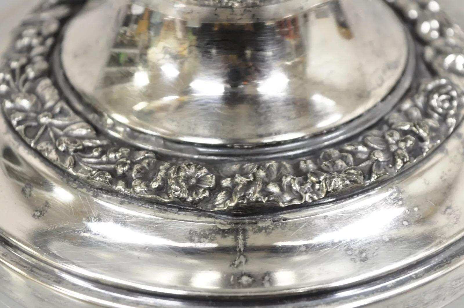 Vintage Sheridan Silver Plated Trophy Cup Champagne Chiller Ice Bucket in vendita 1