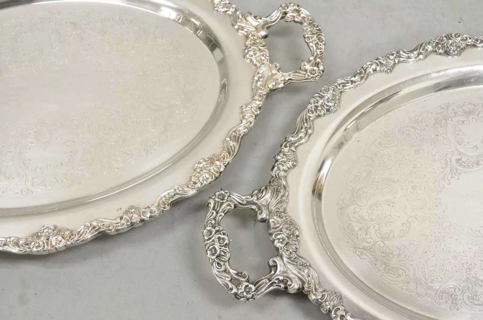 20ième siècle Paire de plateaux ovales Sheridan Victorian Floral Repousse Silver Plated en vente