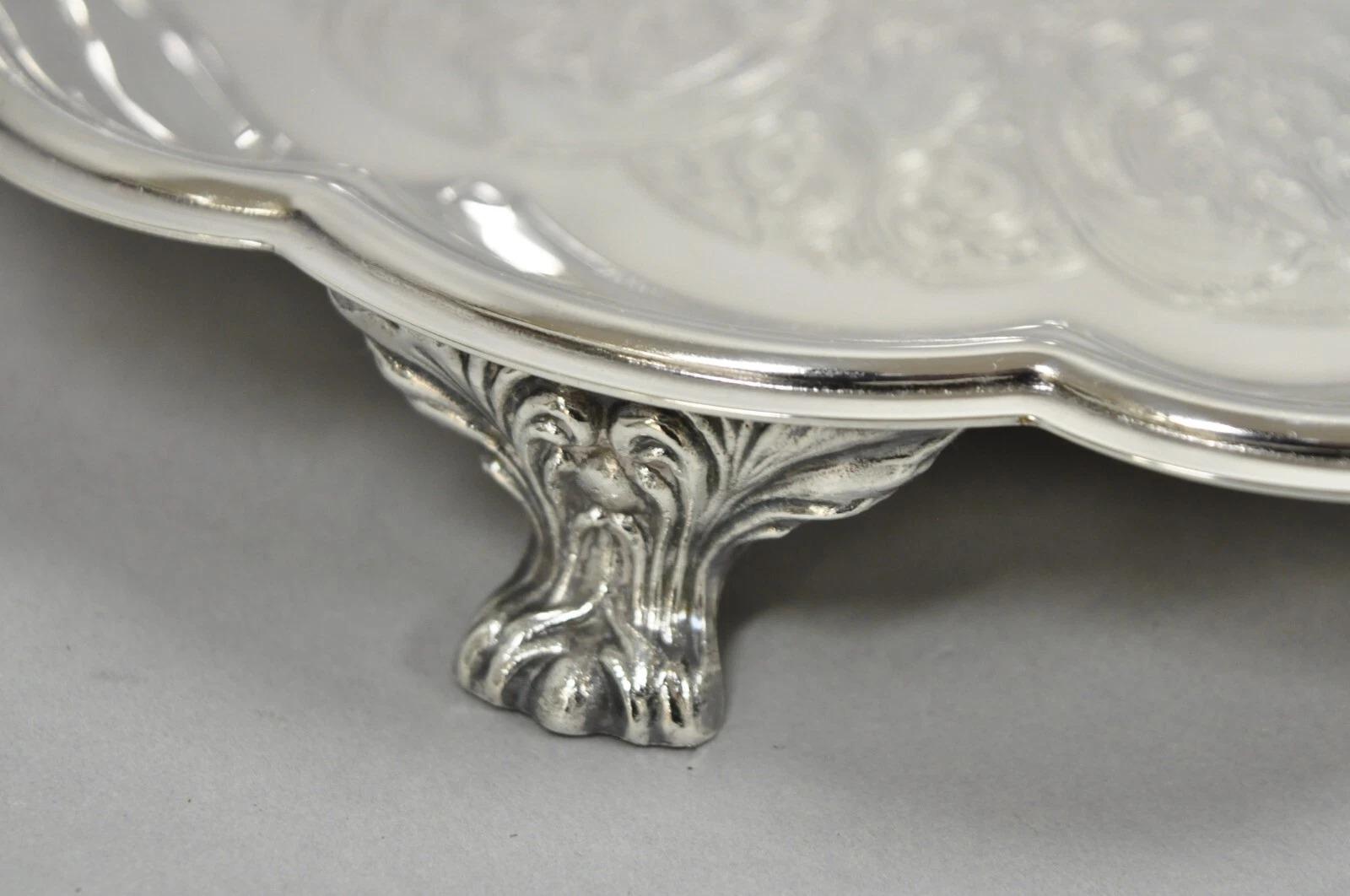 Unknown Vintage Sheridan Victorian Silver Plated Footed Round Serving Platter Bar Tray For Sale