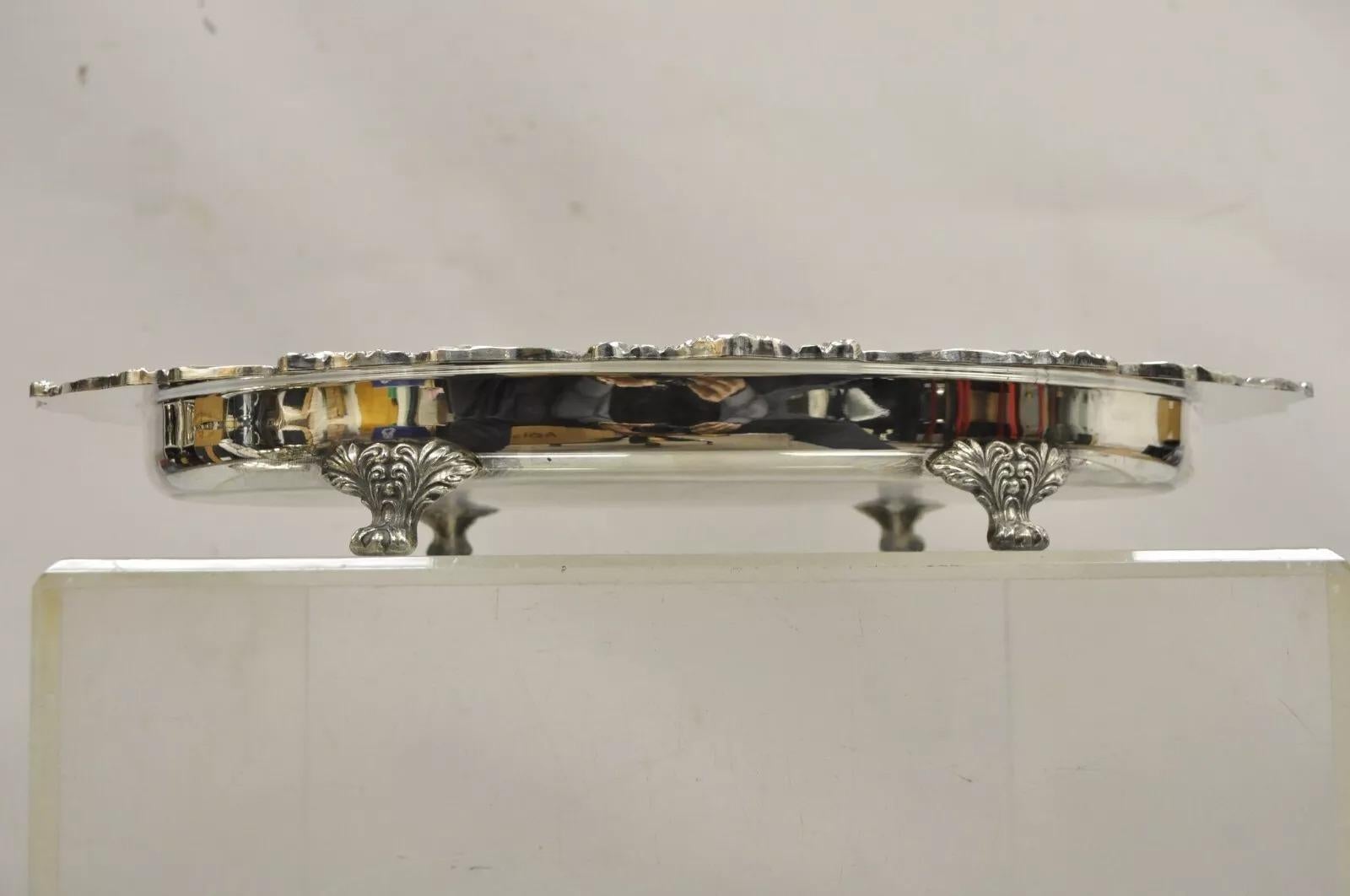 Victorien Plat de service ovale de style victorien Sheridan plaqué argent en vente