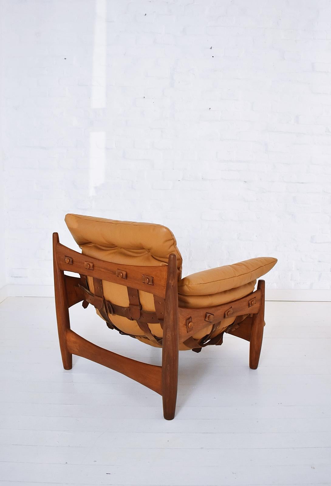 20th Century Vintage Sheriff / Mole Armchair by Sergio Rodrigues for ISA Bergamo