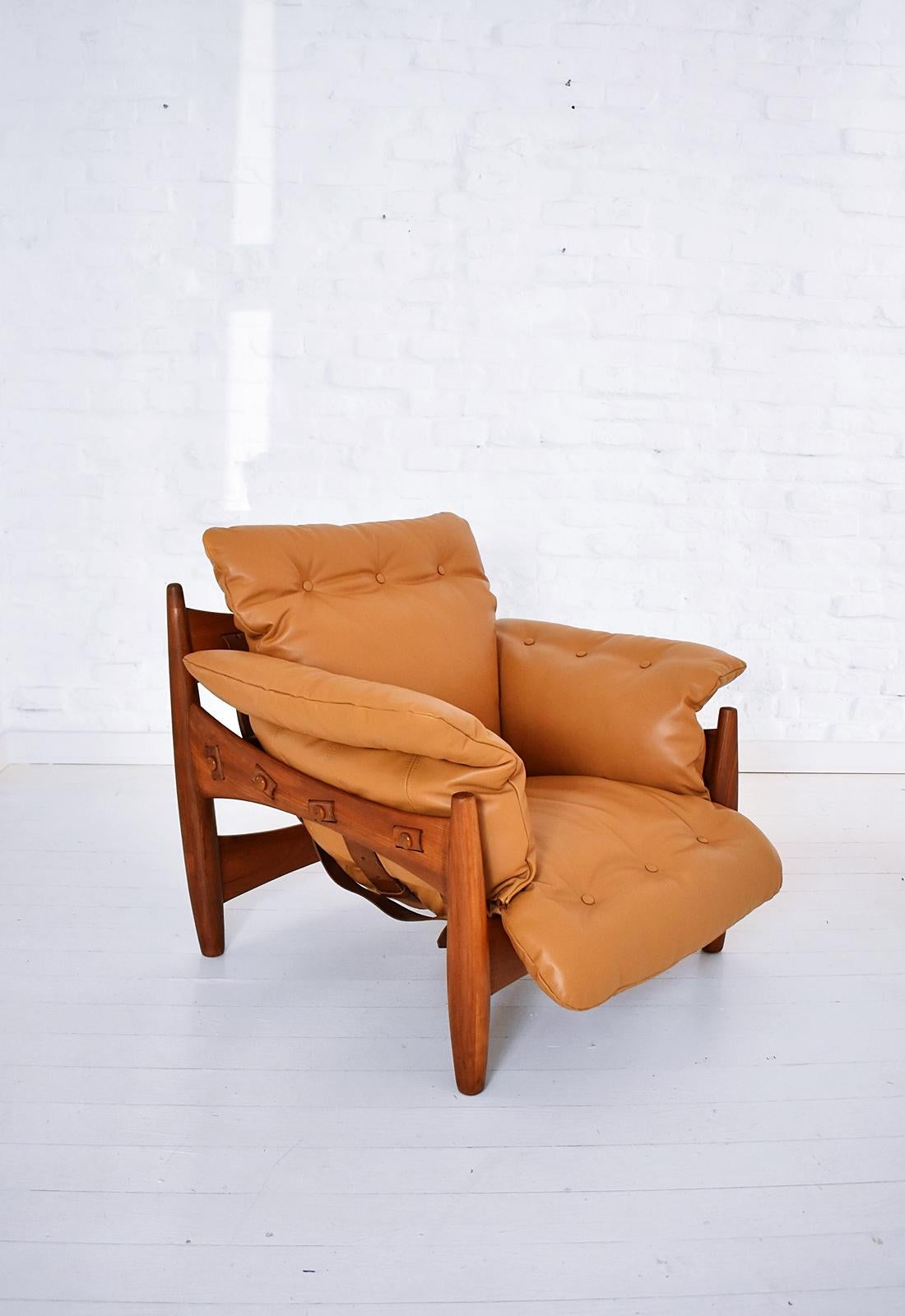 Vintage Sheriff / Mole Armchair by Sergio Rodrigues for ISA Bergamo 2