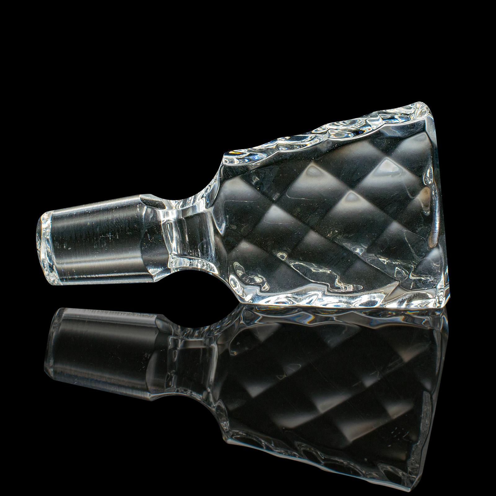 Decantador de Jerez Vintage, Inglés, Cristal Tallado, Recipiente para Aguardiente, Vino, C.1970 en venta 4