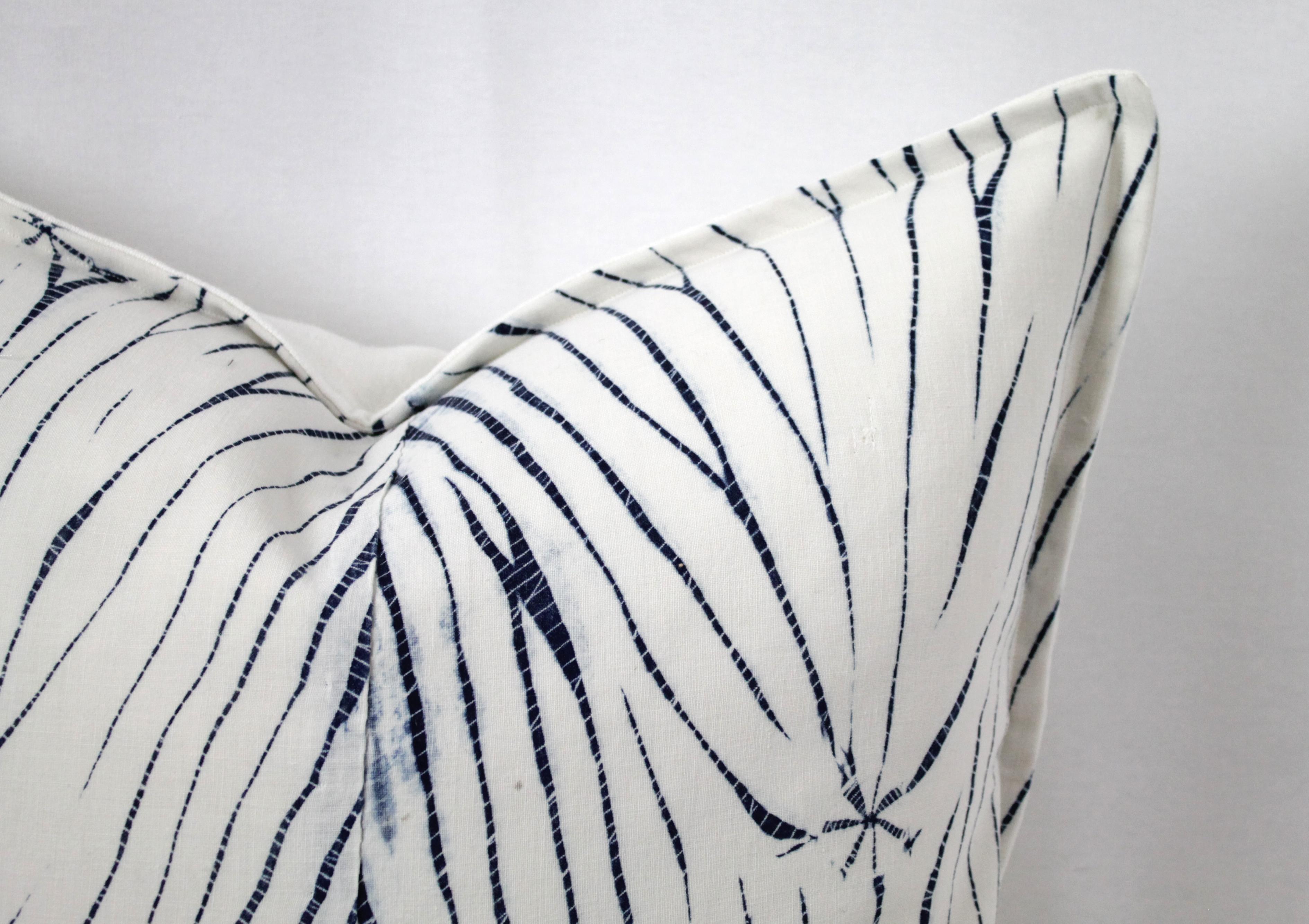 Vintage Shibori Dyed Textile Pillow with White Linen For Sale 5