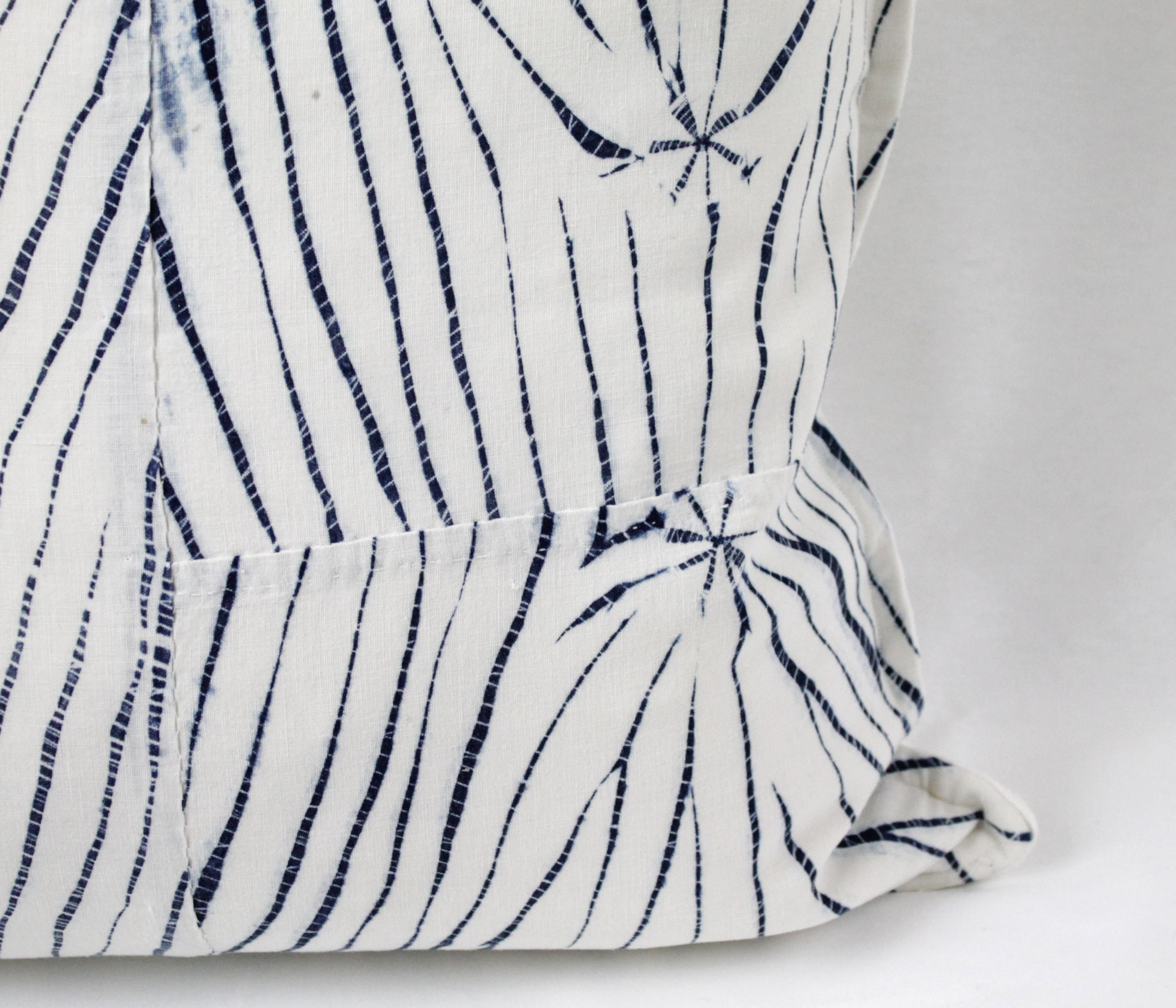 Vintage Shibori Dyed Textile Pillow with White Linen For Sale 6