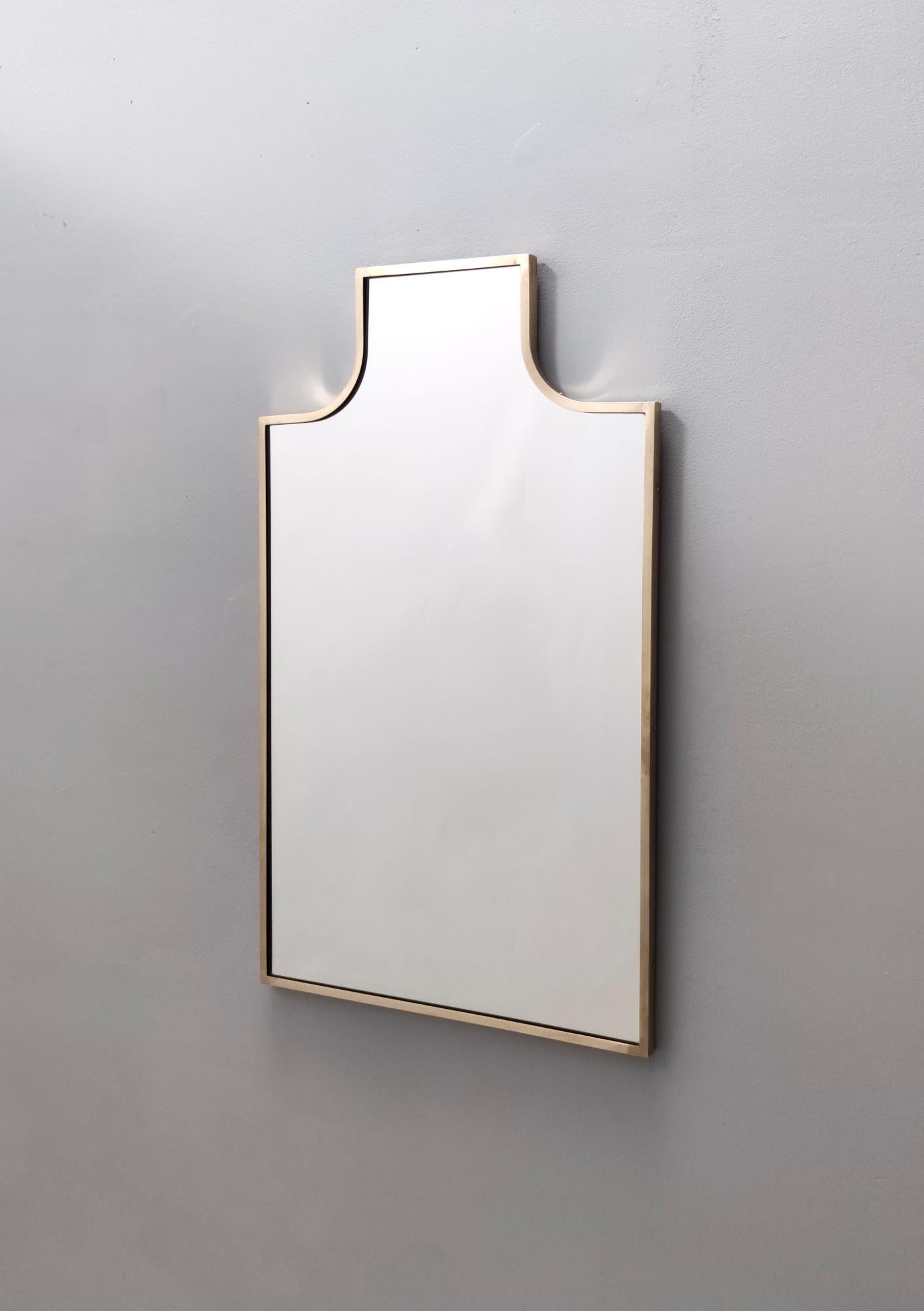 Vintage Shield Shaped Wall Mirror with Brass Frame, Italy For Sale 2