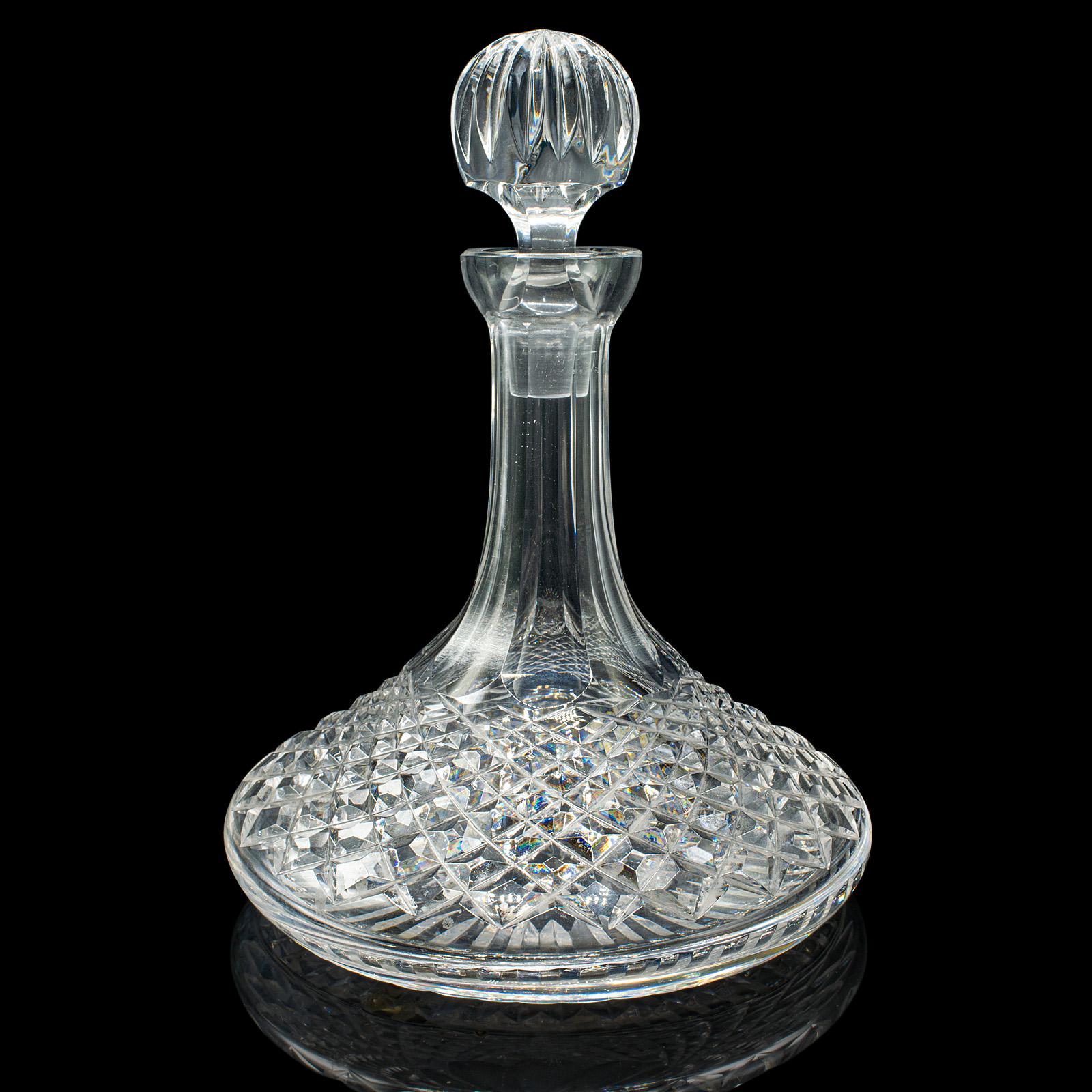 Mid-20th Century Vintage Ship’s Decanter, English, Crystal Glass Wine Vessel, Mid Century, C.1960 For Sale