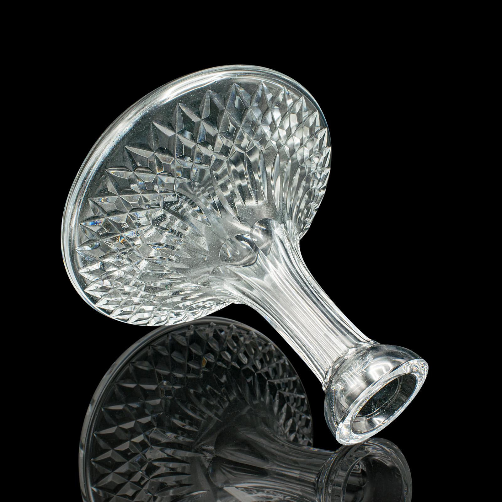Schiffs-Dekanter für Schiffe, englisch, geschliffenes Kristallglas, Wein, Spirituosen, Mitte des Jahrhunderts (Geschliffenes Glas) im Angebot
