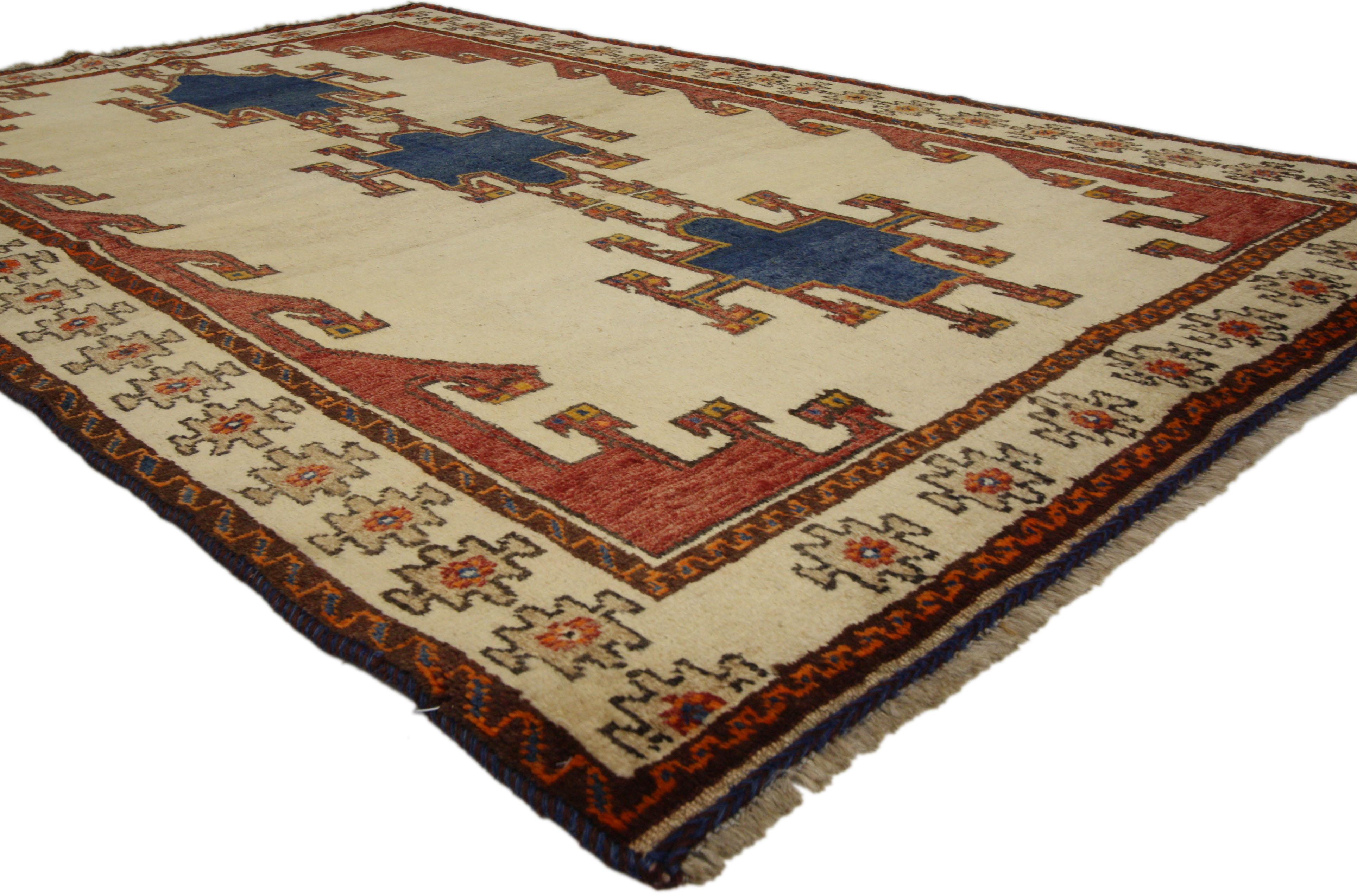Mid-Century Modern Vintage Shiraz Persian Rug with Modern Tribal Style For Sale