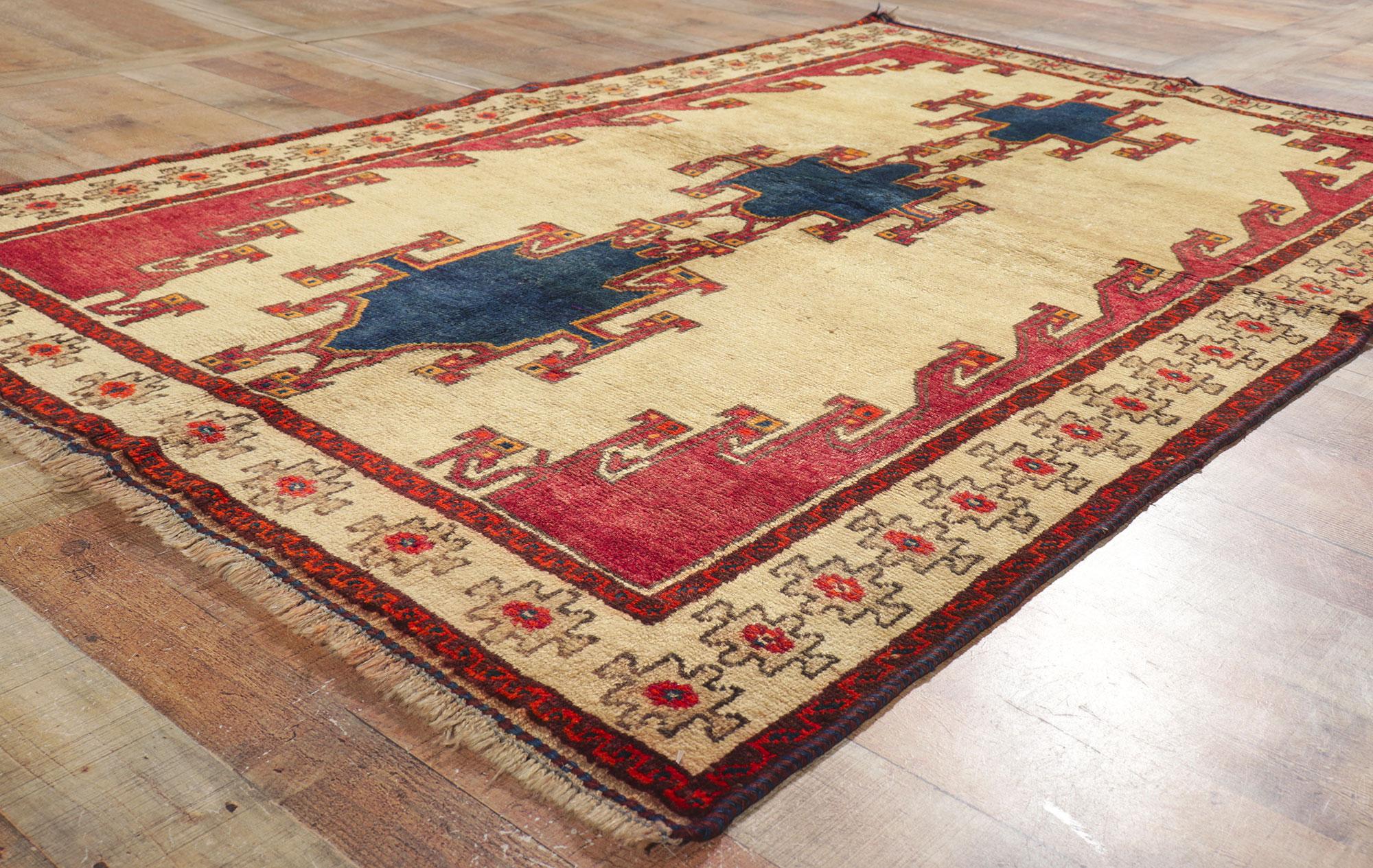 Shiraz Persischer Teppich im Vintage-Stil (Wolle) im Angebot