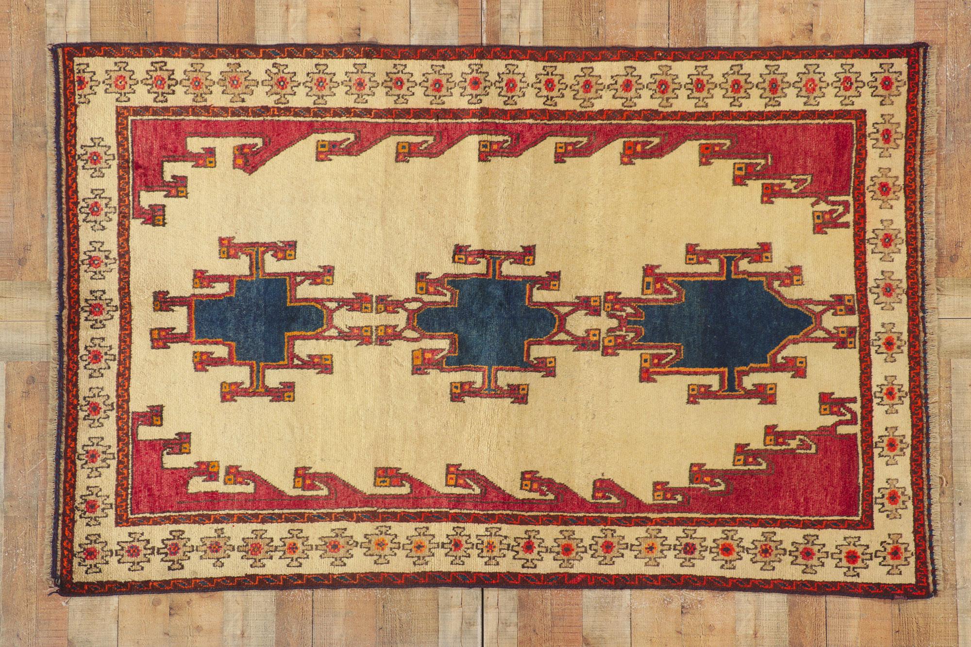 Shiraz Persischer Teppich im Vintage-Stil im Angebot 2