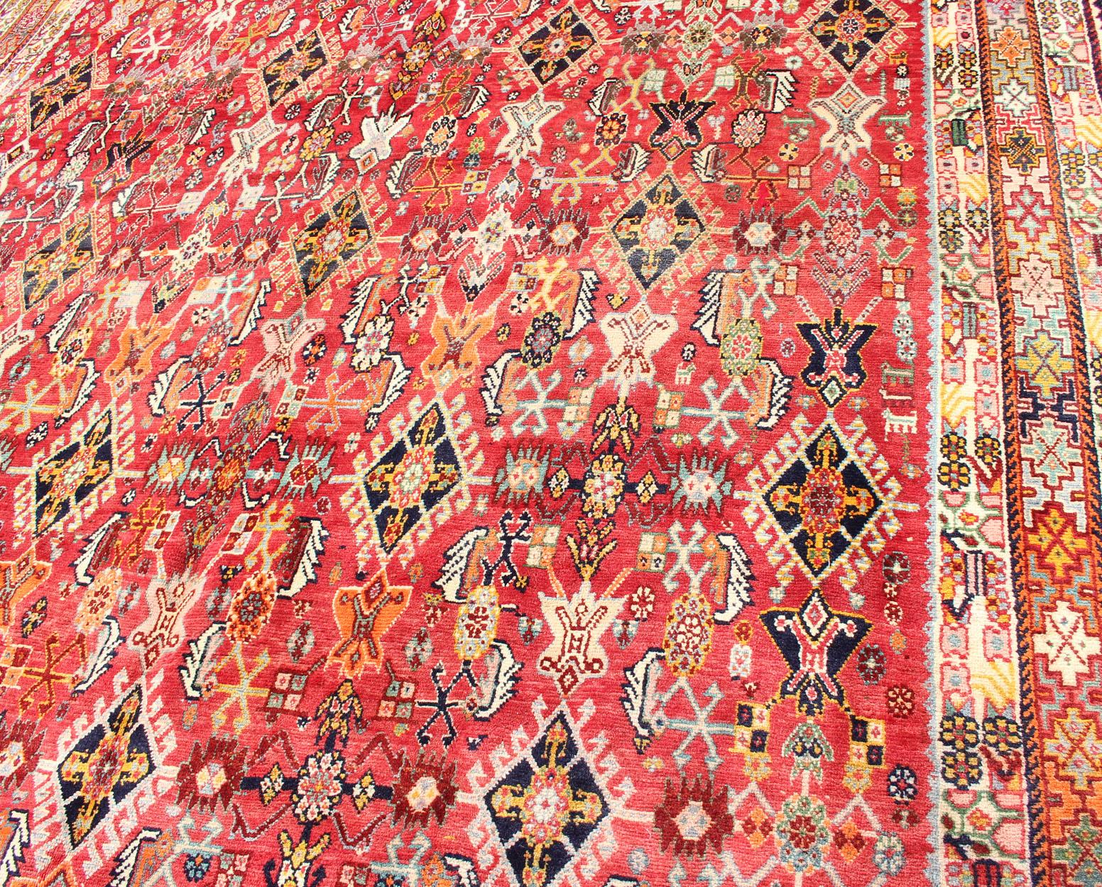 Vintage Shiraz/Qashgai Persian Rug in All-Over Design in Red and Multi-Colors In Good Condition In Atlanta, GA