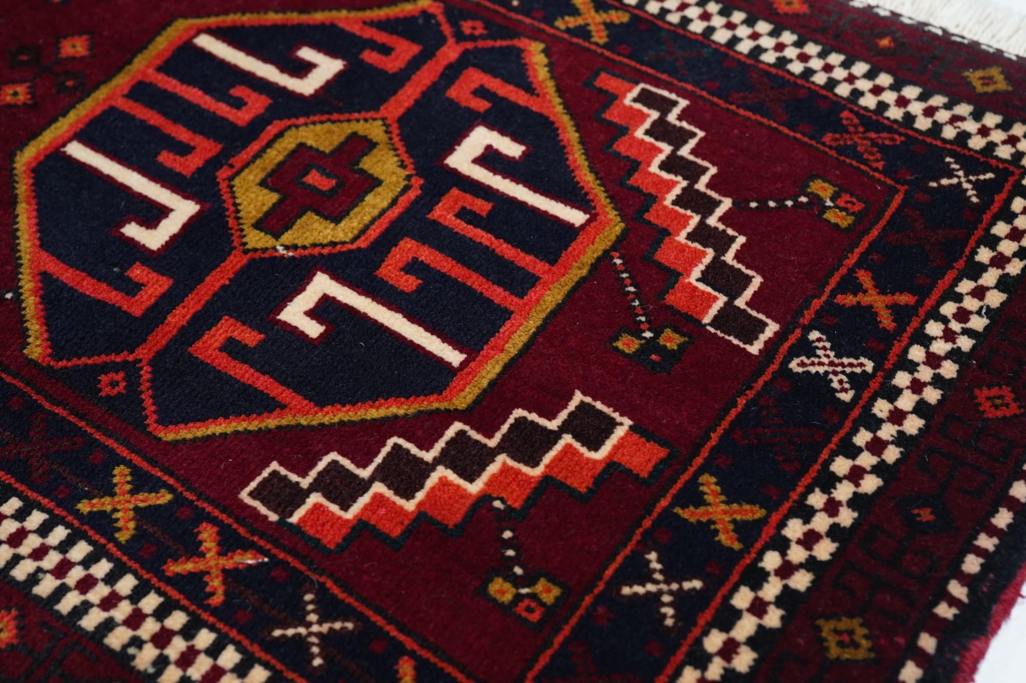 Vintage Shiraz-Teppich (Ende des 20. Jahrhunderts) im Angebot