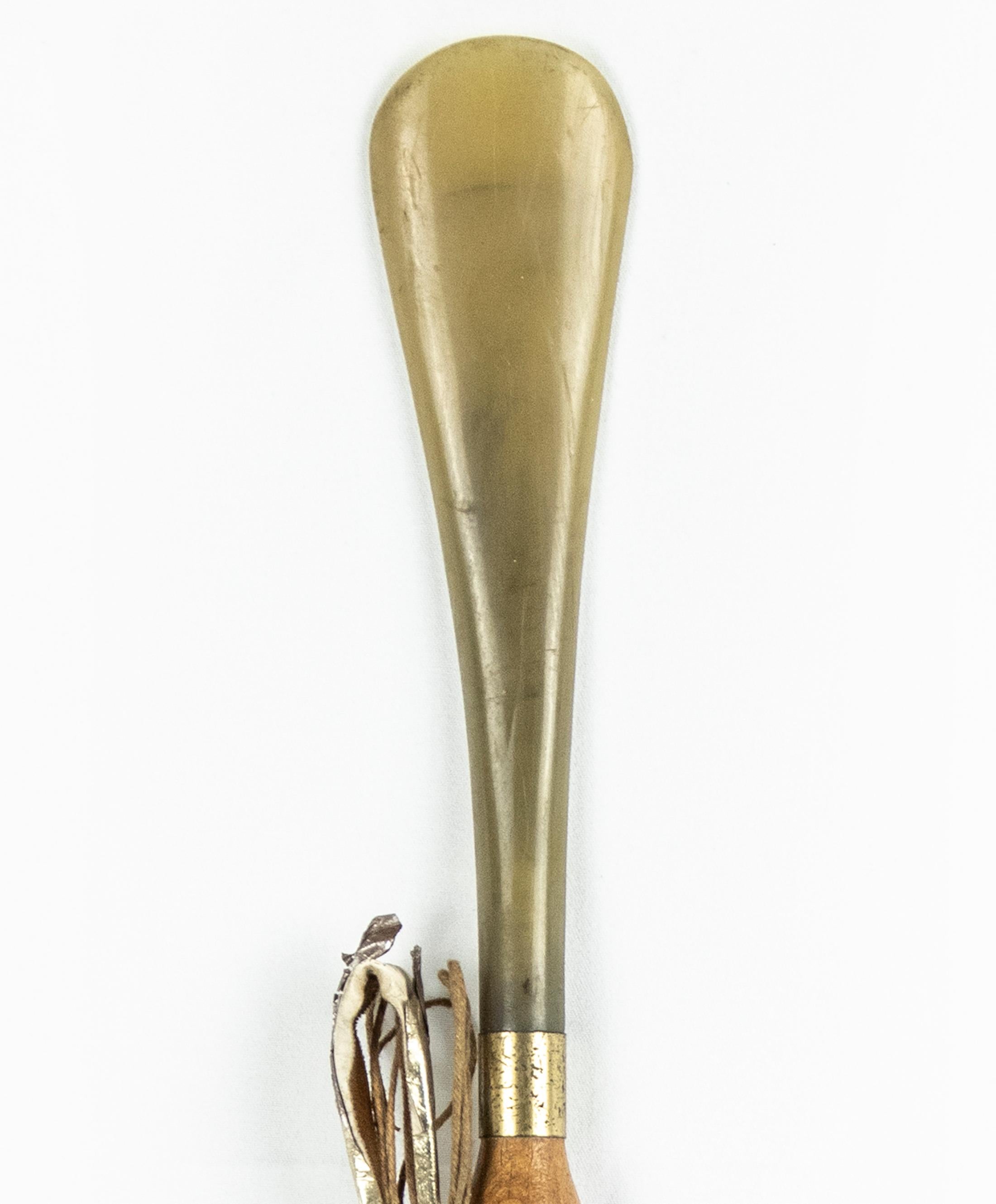 Vintage Shoehorn, Mid-20th Century In Good Condition For Sale In Roma, IT