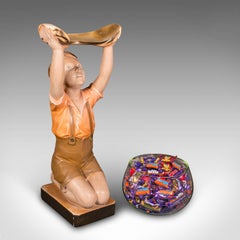 Vitrine de magasin vintage anglaise, plâtre, figure décorative, Art déco, 1930