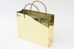 Vintage Einkaufstasche Messing-Skulptur und oder Zeitschriftenhalter mit geflochtenen Griffen