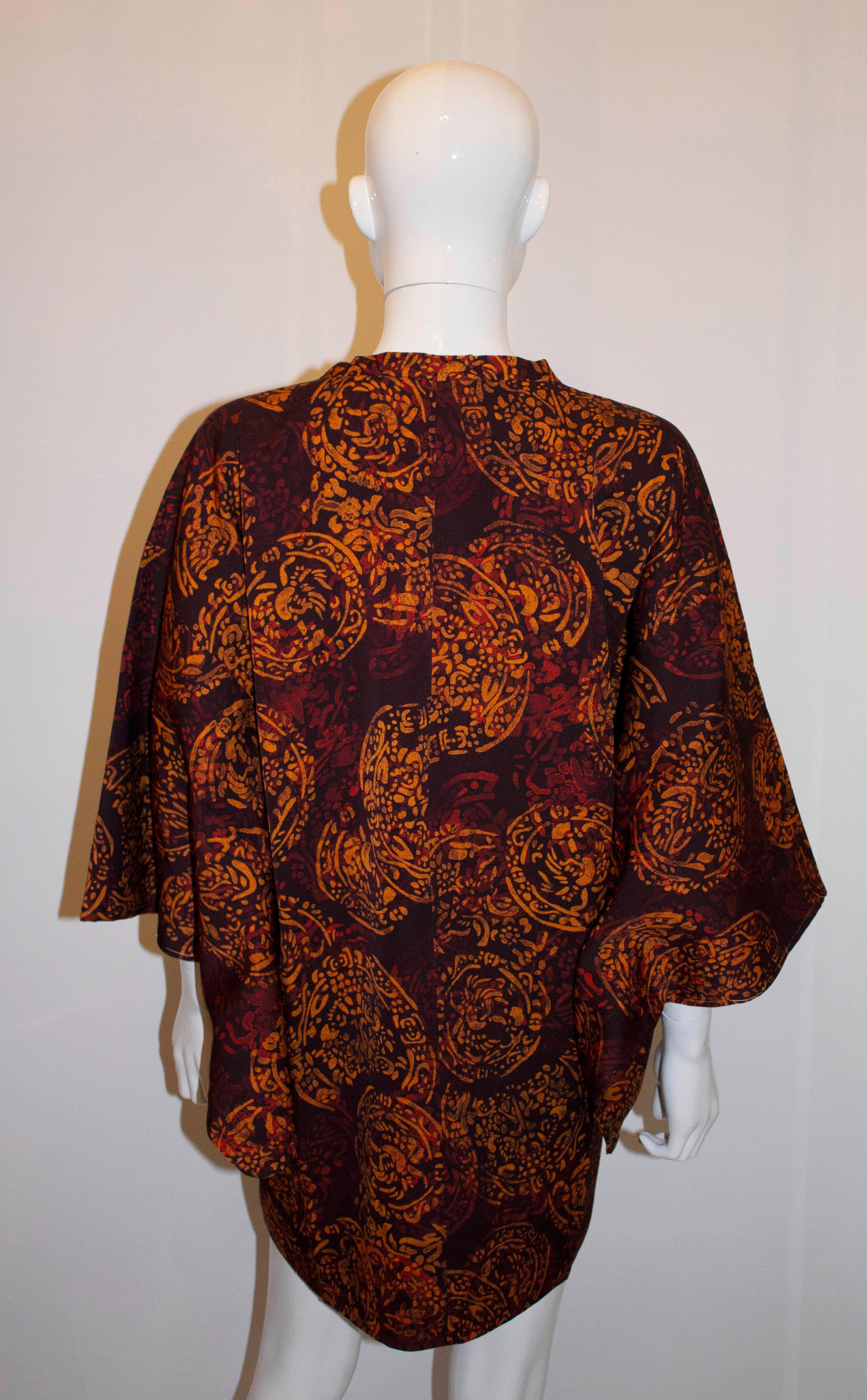 Vintage Short Kimono In Good Condition For Sale In London, GB