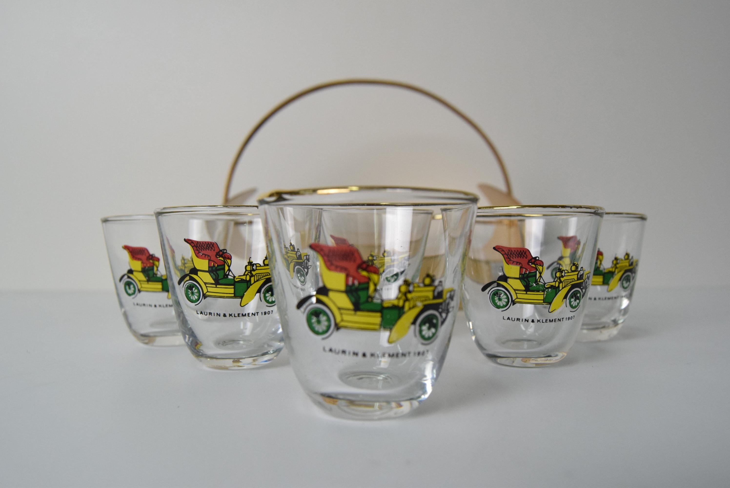 Vasos de chupito vintage con barra retro, Checoslovaquia, años 60. en venta 4