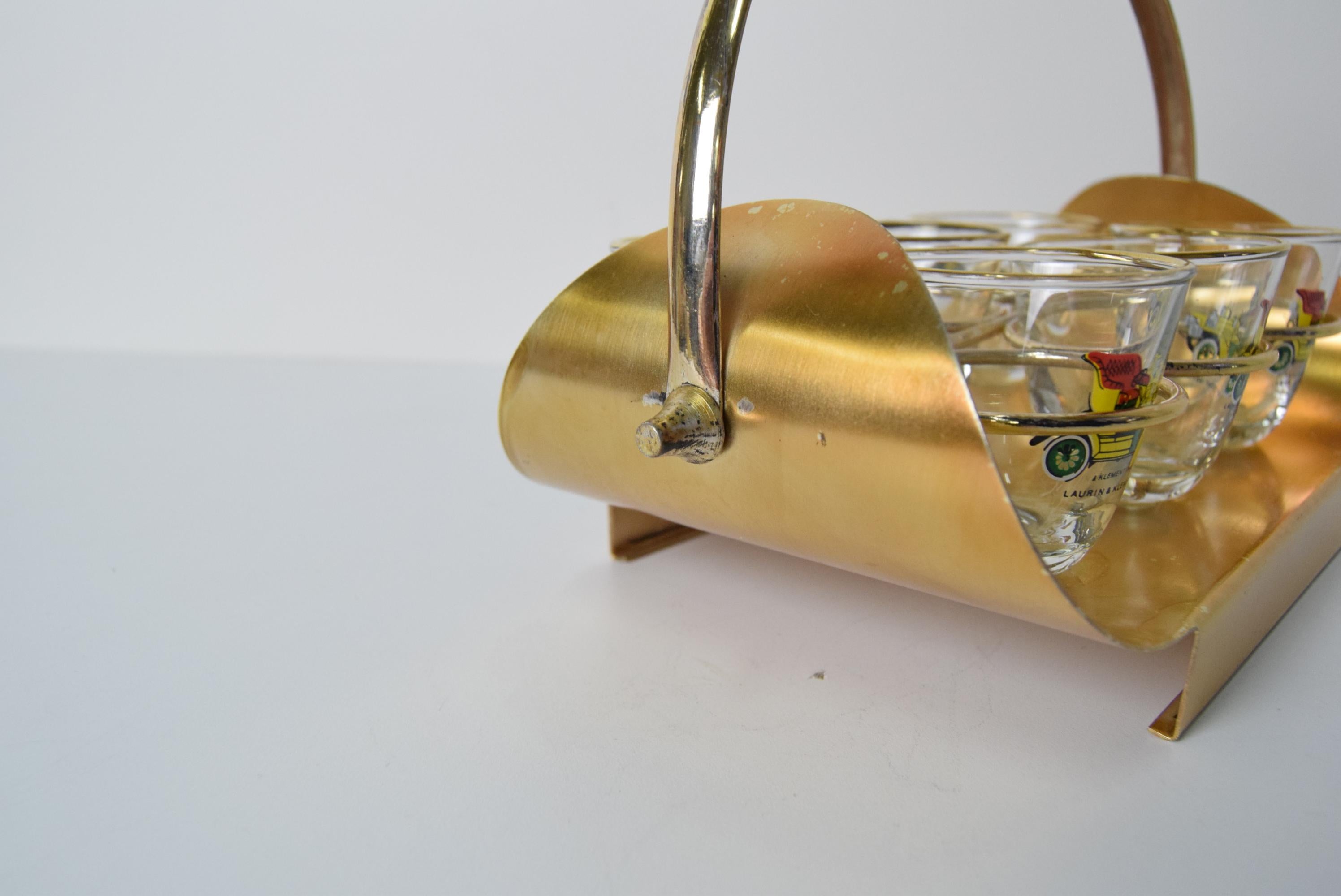 Vasos de chupito vintage con barra retro, Checoslovaquia, años 60. en venta 1