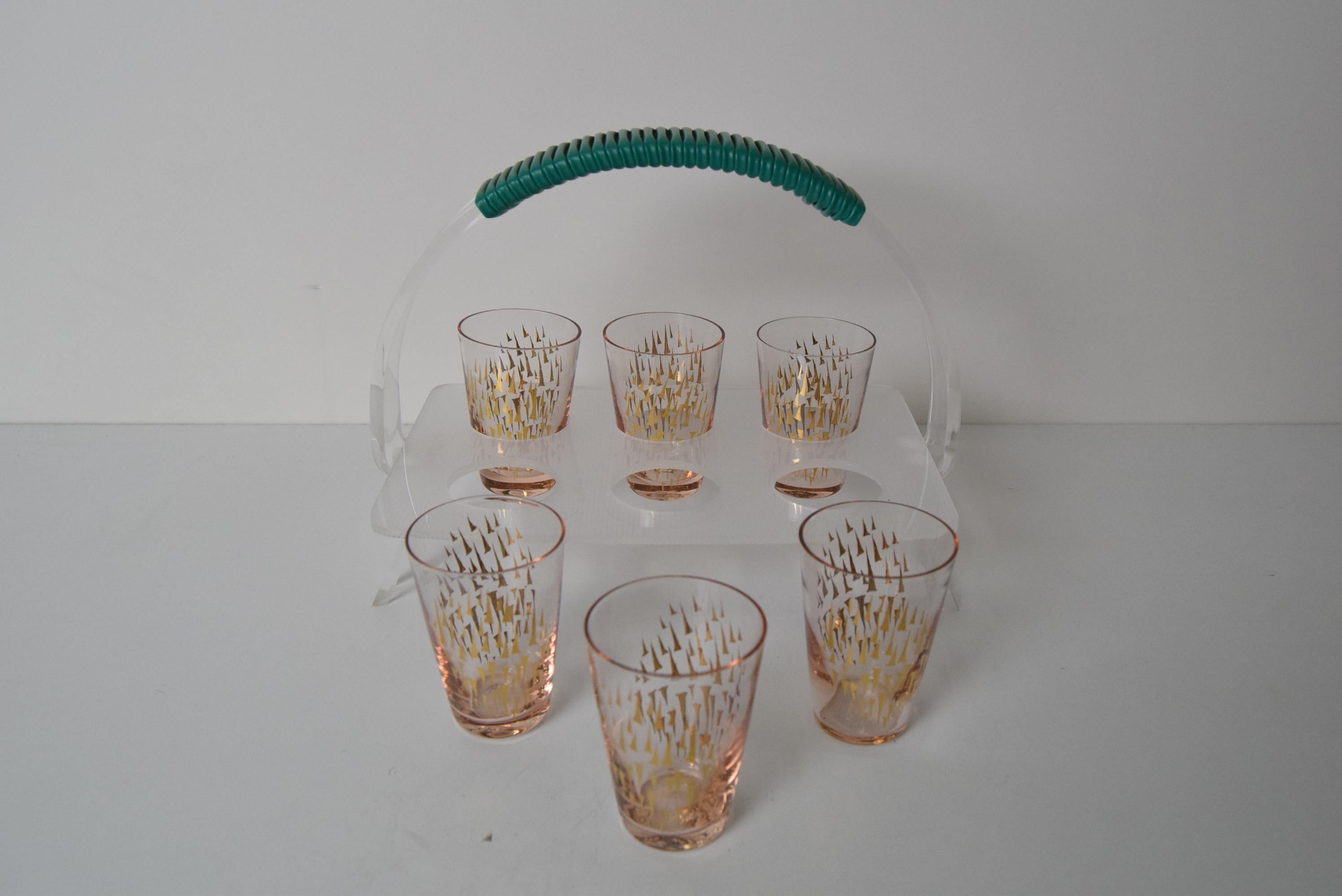 Vasos de chupito vintage con barra retro, Checoslovaquia, años 60. en venta 1