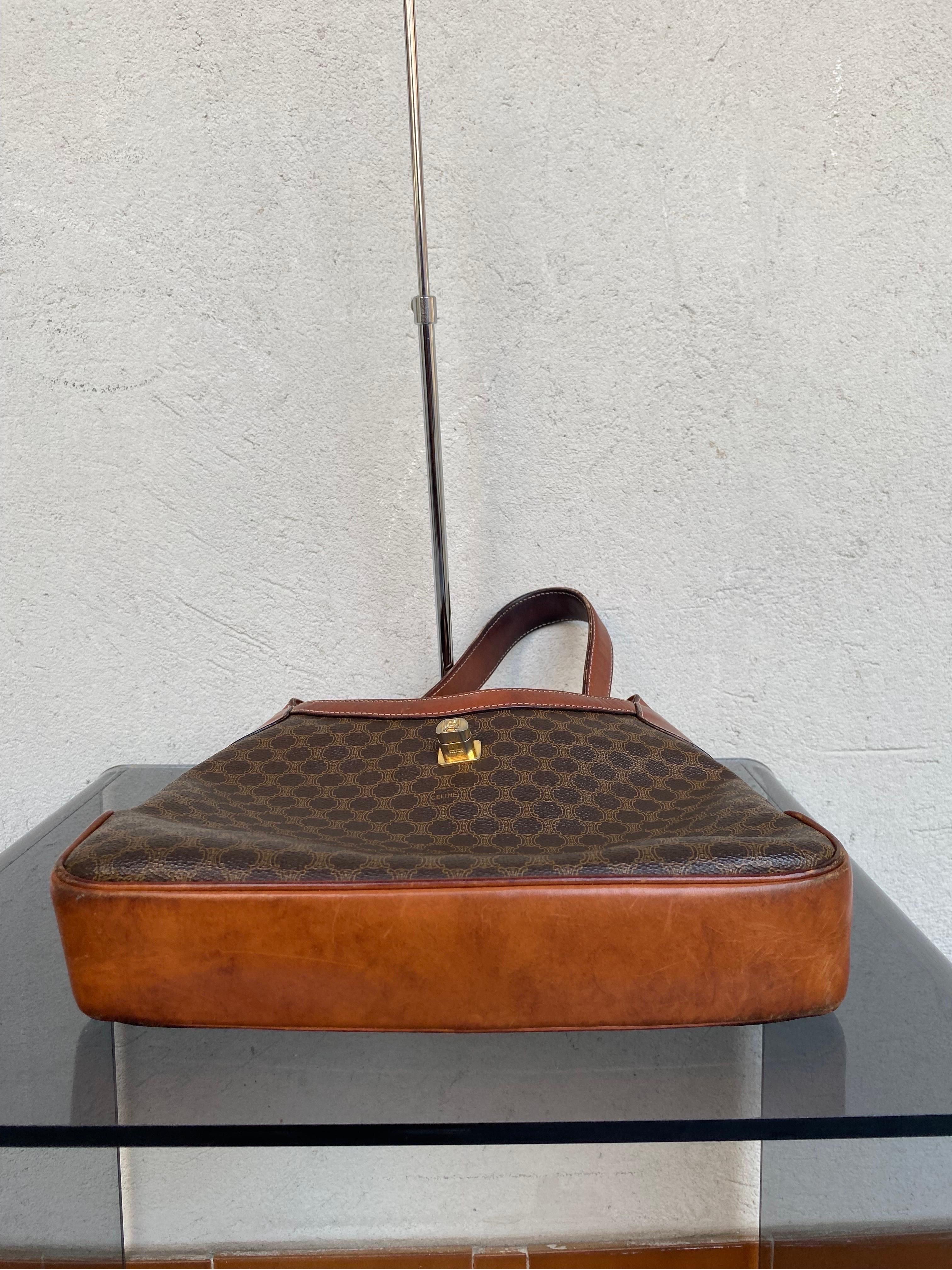 Vintage shoulder bag Celine monogram 4