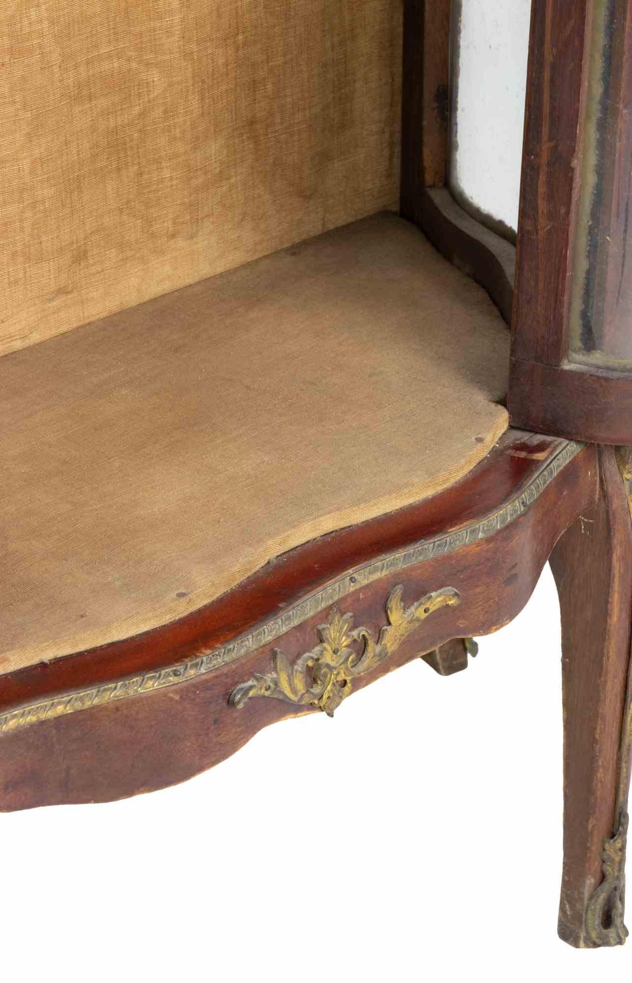 Vitrina Vintage Estilo Imperio, Italia, mediados del siglo XX Madera en venta