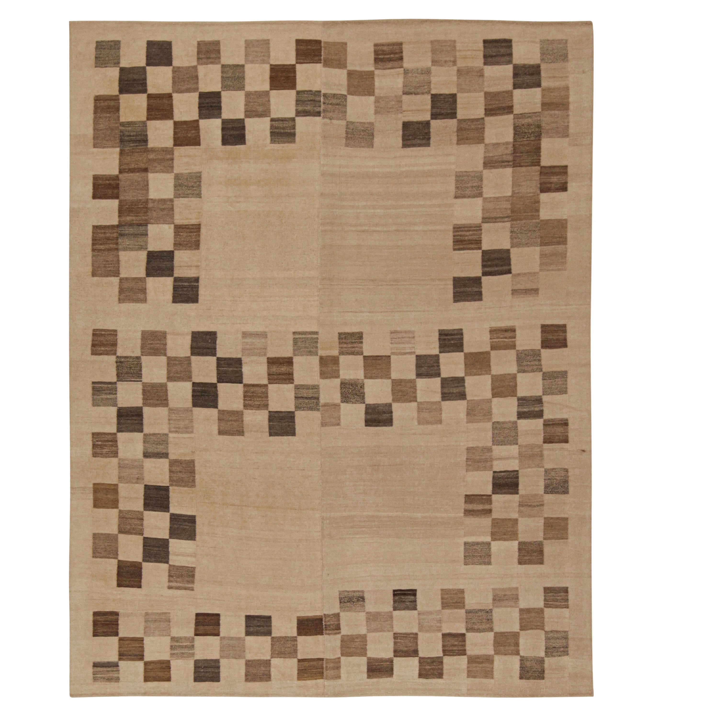 Shushtar Persischer Kelim mit geometrischem Muster in Beigebraun von Teppich & Kilim