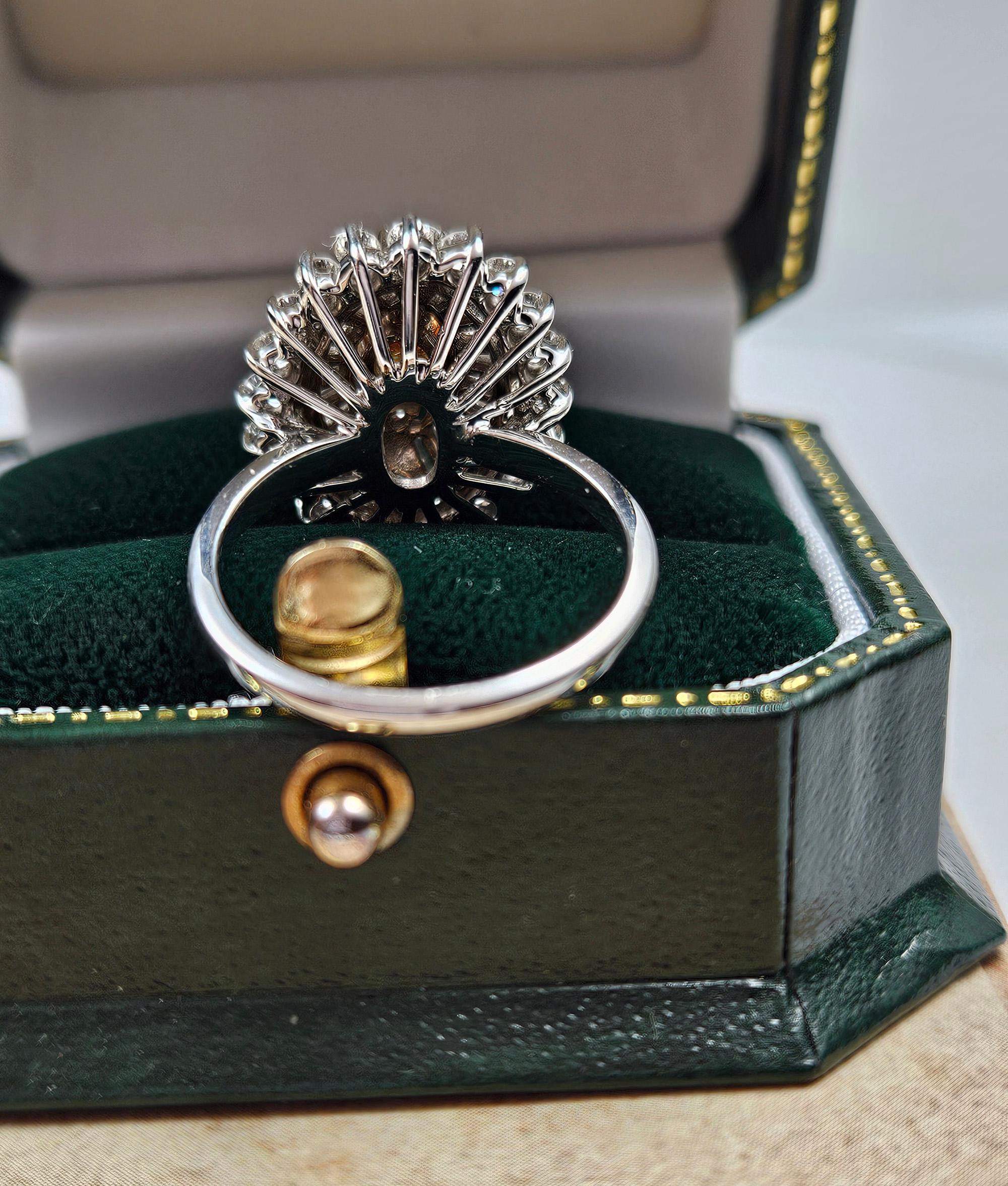 Anello Vintage Shy 3.0ctw GIA Fancy ORANGE Diamond Ballerina Cocktail 14KW Gold in vendita 4