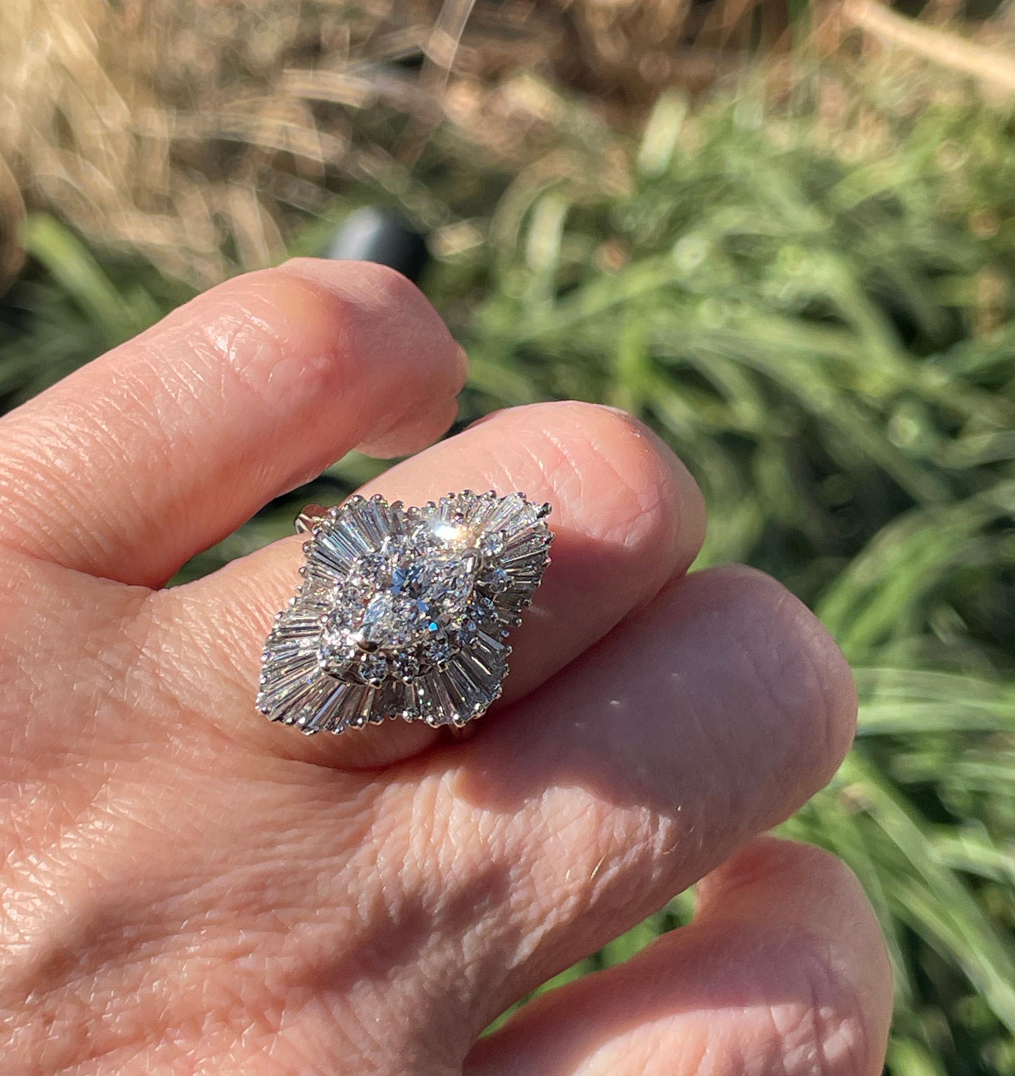Vintage Shy 4.0ctw Diamante Marquesa Bailarina Cocktail Anillo de Oro Blanco de 18k Años 50 12