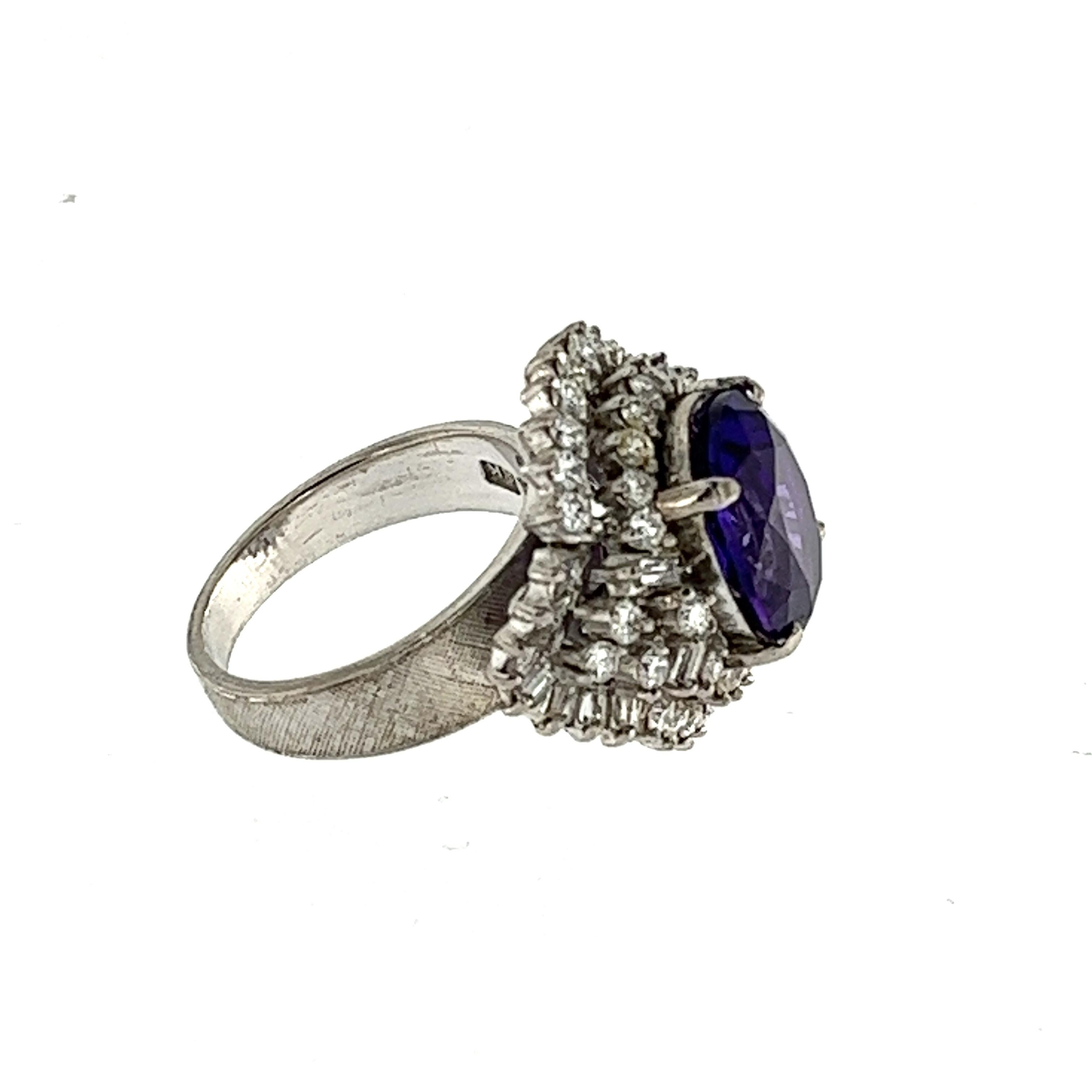 Vintage Siberian Amethyst and Diamonds Balerina Ring, 18k 1