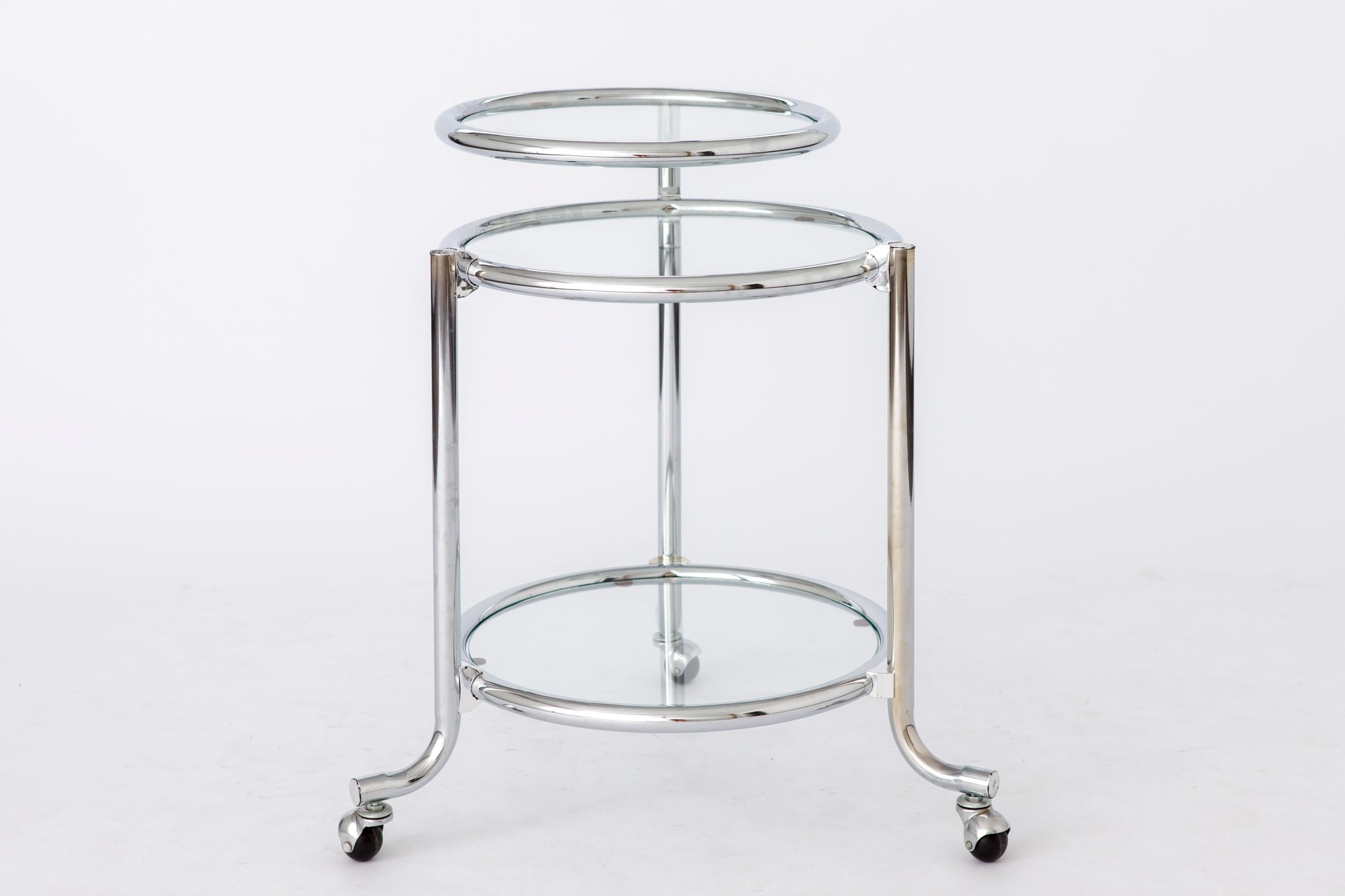 Table d'appoint vintage des années 1960-1970 Bon état - En vente à Hannover, DE
