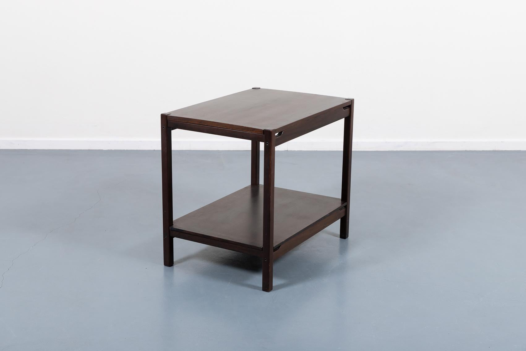 Varnished Vintage side table by Hirozi Fukuoh for Gavina, 1980s Italy For Sale
