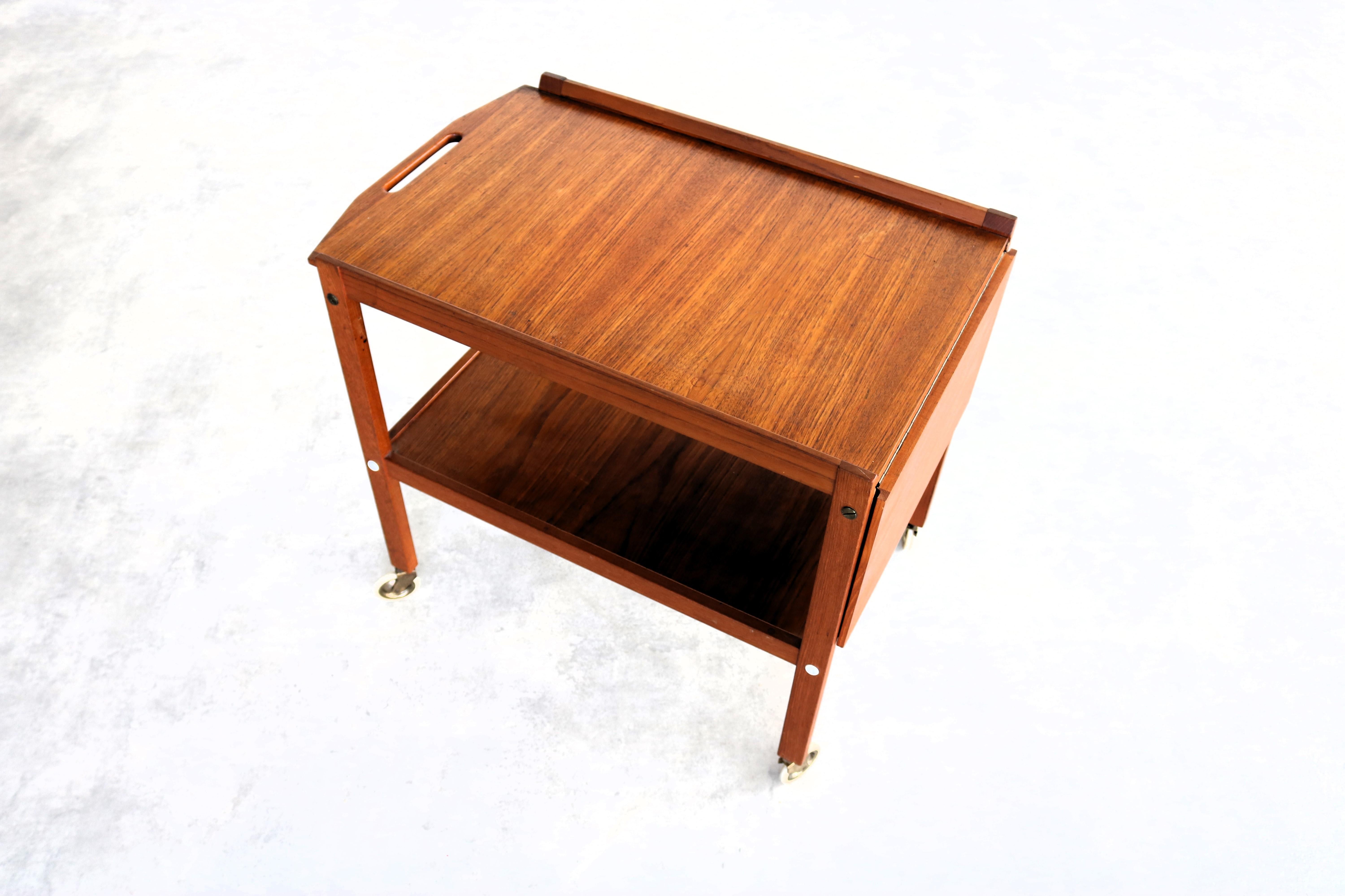 Vintage-Beistelltisch  Beistelltisch  Brittatorp  60's im Zustand „Gut“ im Angebot in Lemmer, NL