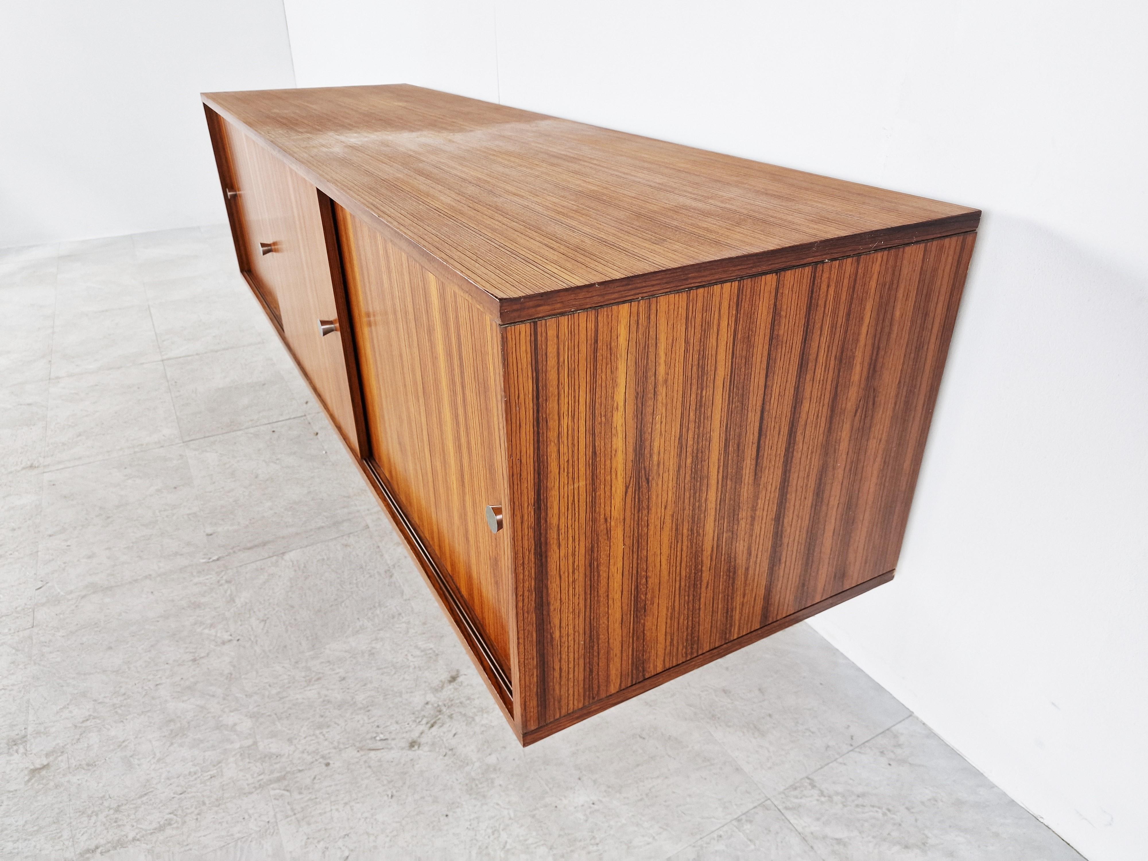 Vintage Sideboard von Alfred Hendrickx, 1960er Jahre im Angebot 1