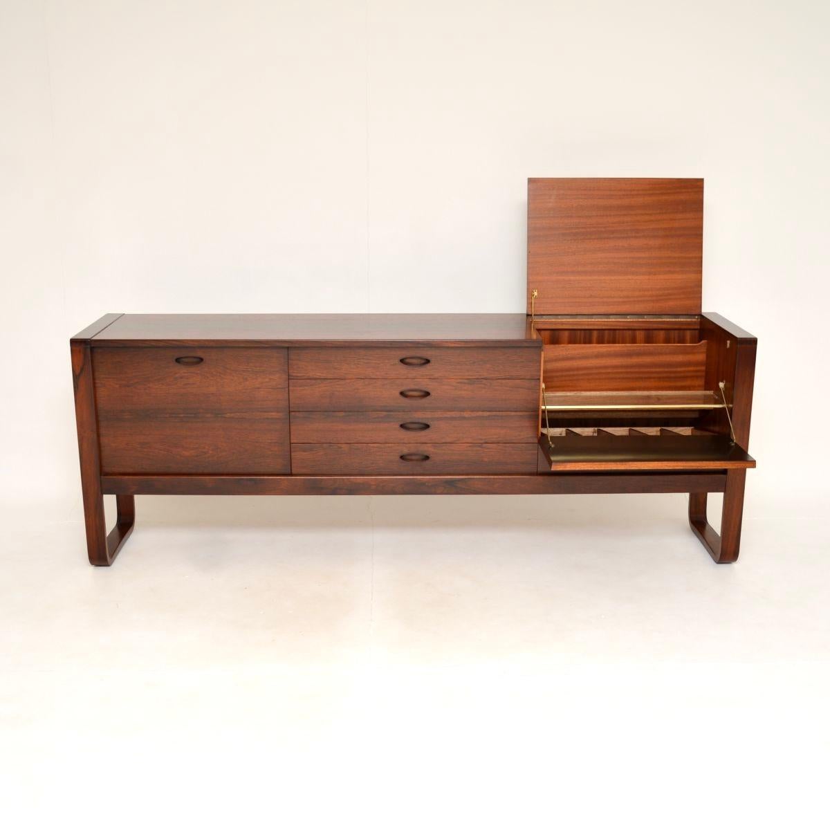 Mid-Century Modern Vintage Sideboard by Gunther Hoffstead for Uniflex For Sale