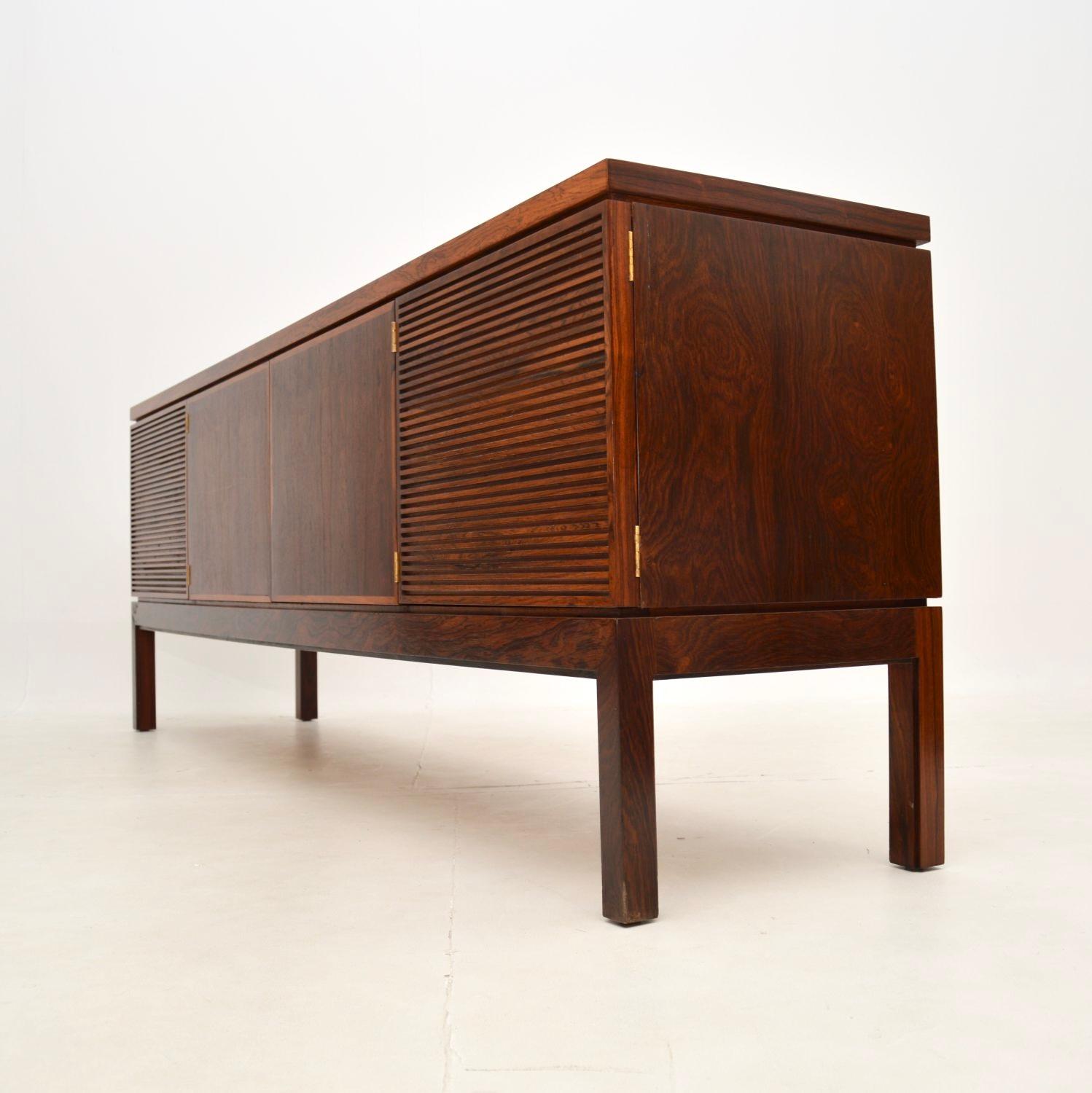 Vintage Sideboard by Robert Heritage for Archie Shine In Good Condition For Sale In London, GB