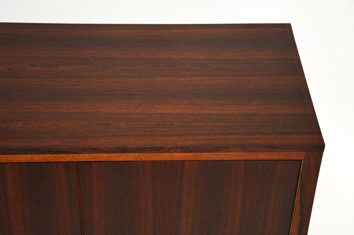 Buffet / armoire vintage par Robert Heritage pour Archie Shine en vente 5