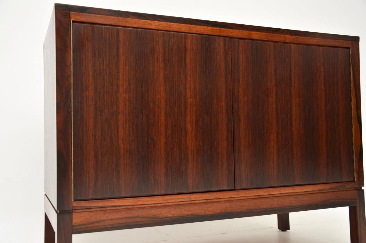 Buffet / armoire vintage par Robert Heritage pour Archie Shine en vente 2