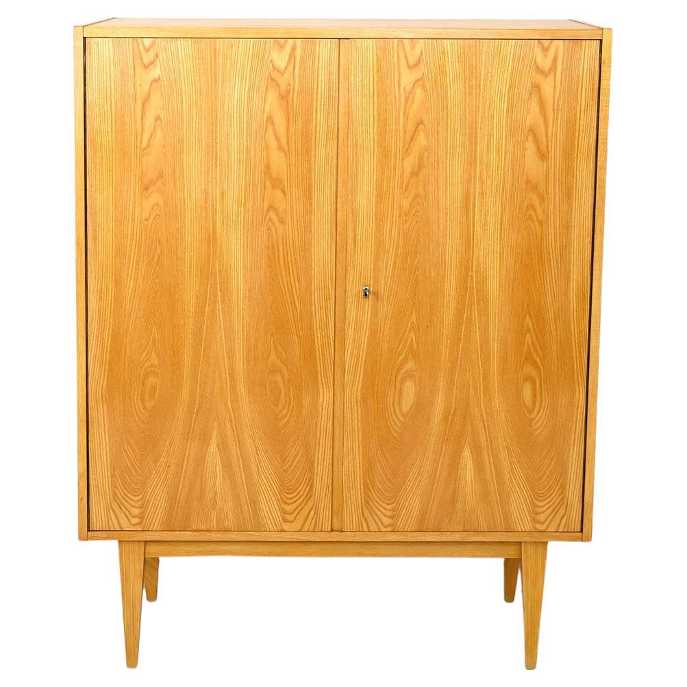Buffet vintage à double porte