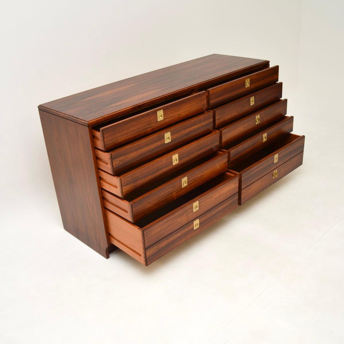 A stunning vintage sideboard / chest of drawers by Robert Heritage for Archie Shine. This was made in England, it dates from the 1960’s.

The quality is absolutely outstanding, and this is a very useful item. It is of lovely proportions, with four