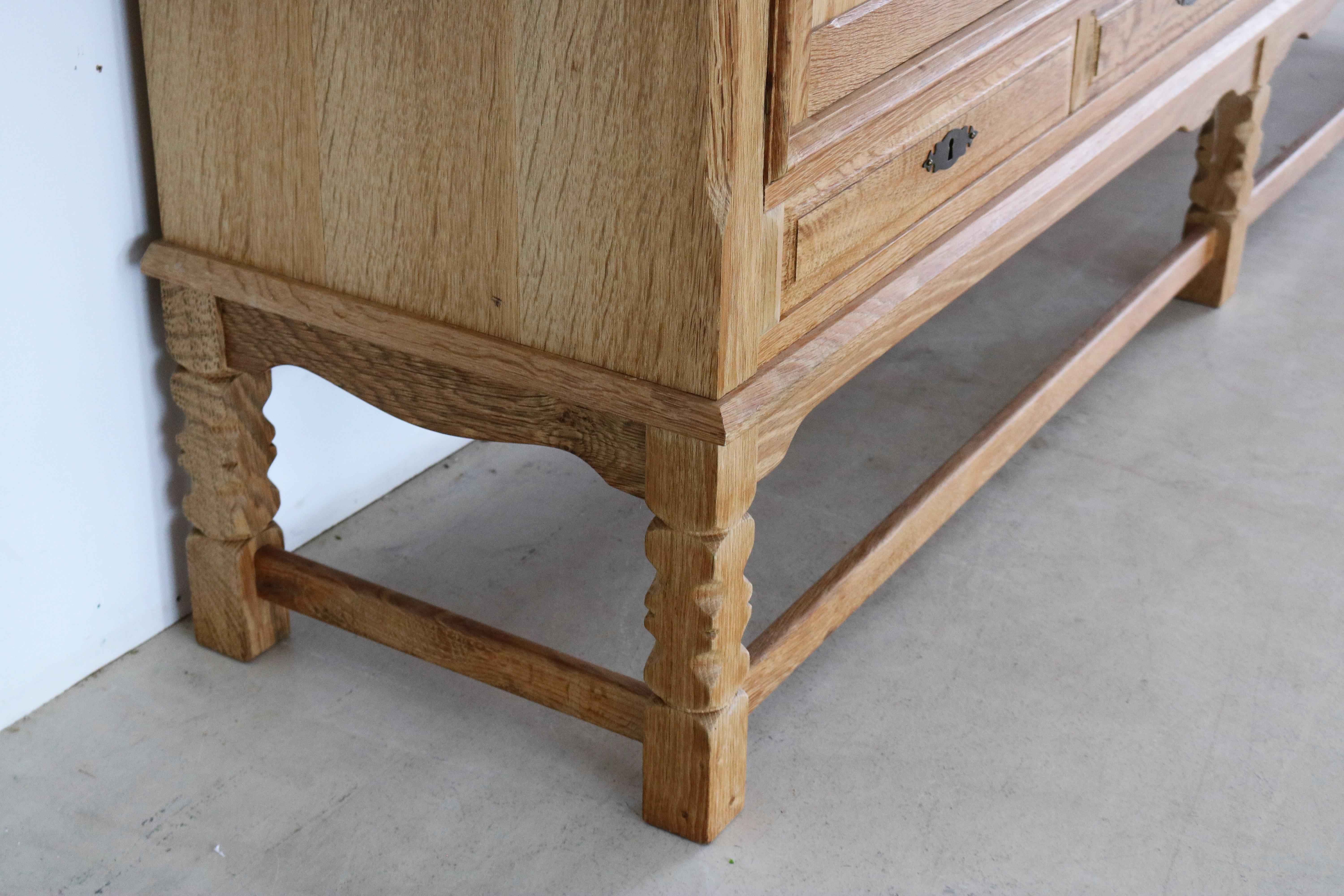 Oak Vintage Sideboard Dresser, 1950s Brutalist