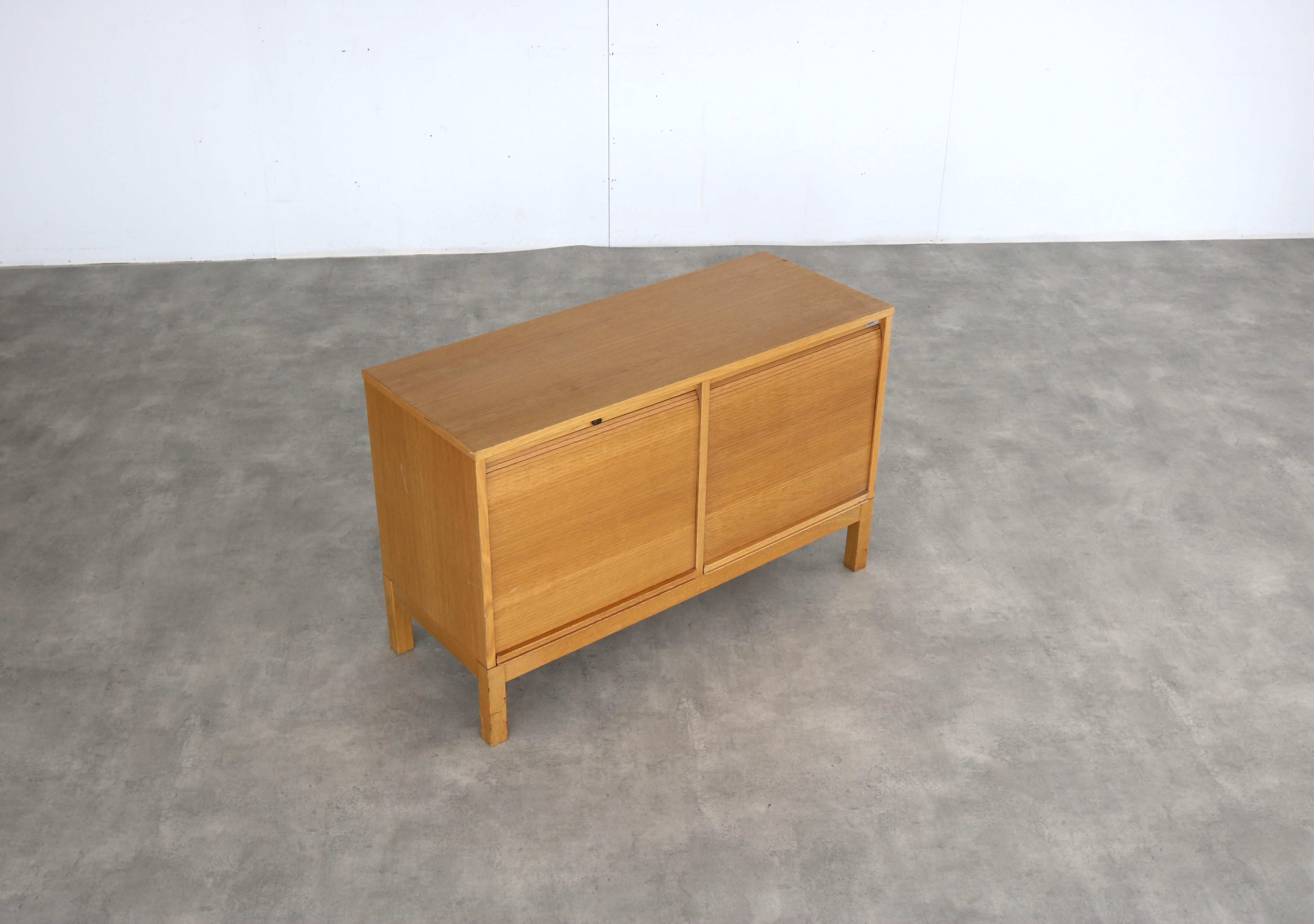 buffet vintage  classeur  70's  Kinnarps 2