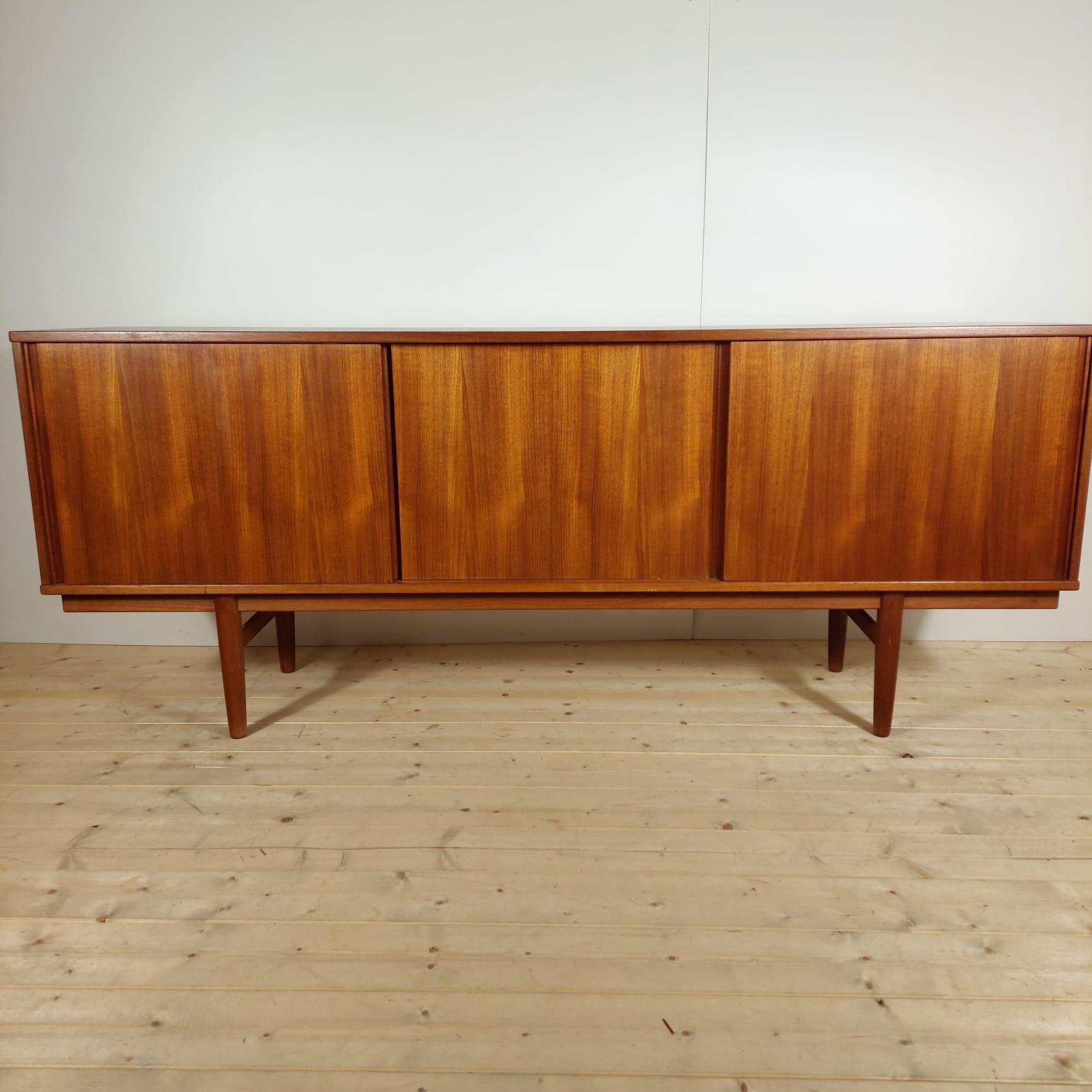 Danish Vintage sideboard in teak, Denmark 1960 in vendita