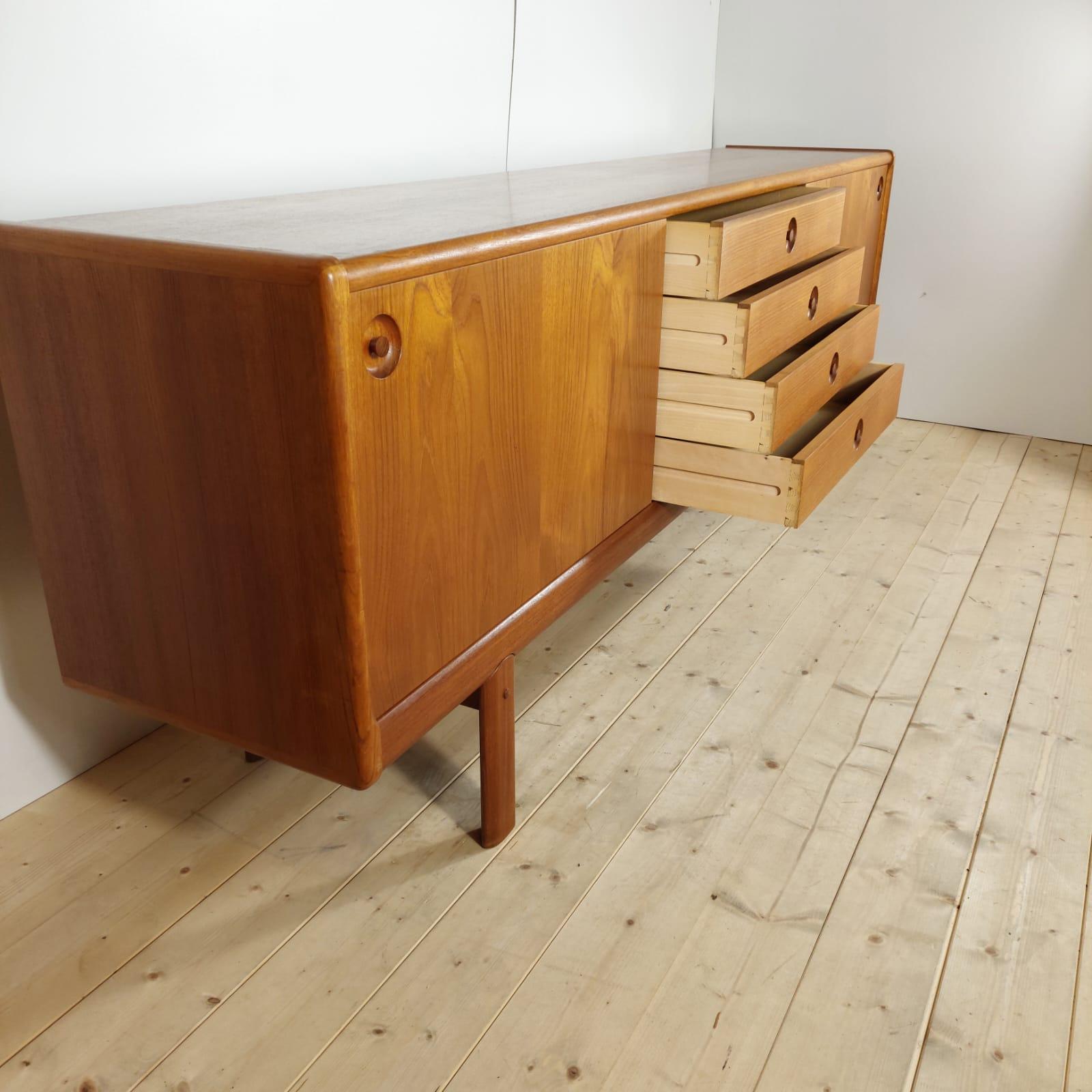 Vintage sideboard in teak, Denmark 1960 In condizioni buone in vendita a Torino, IT