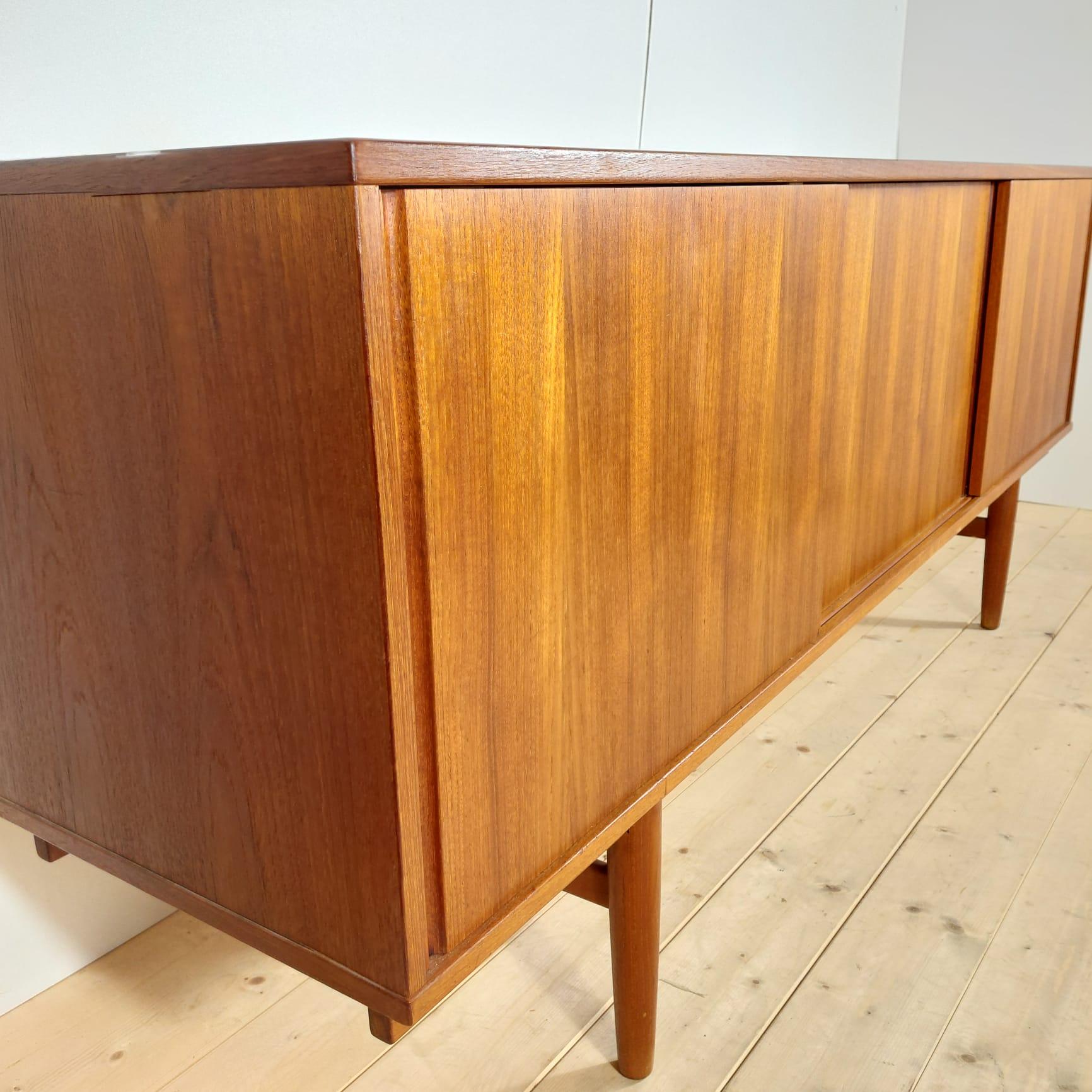 Mid-20th Century Vintage sideboard in teak, Denmark 1960 in vendita