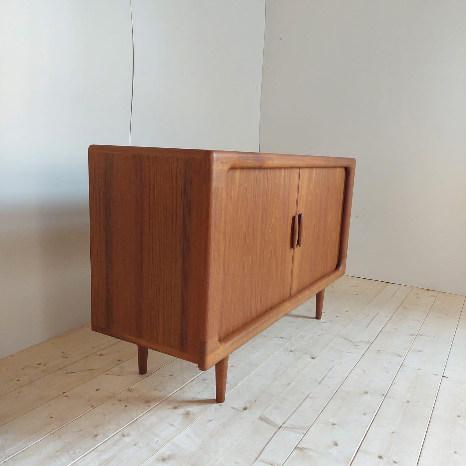 Mid-Century Modern Buffet vintage en teck, Dyrlund, Danemark années 1960