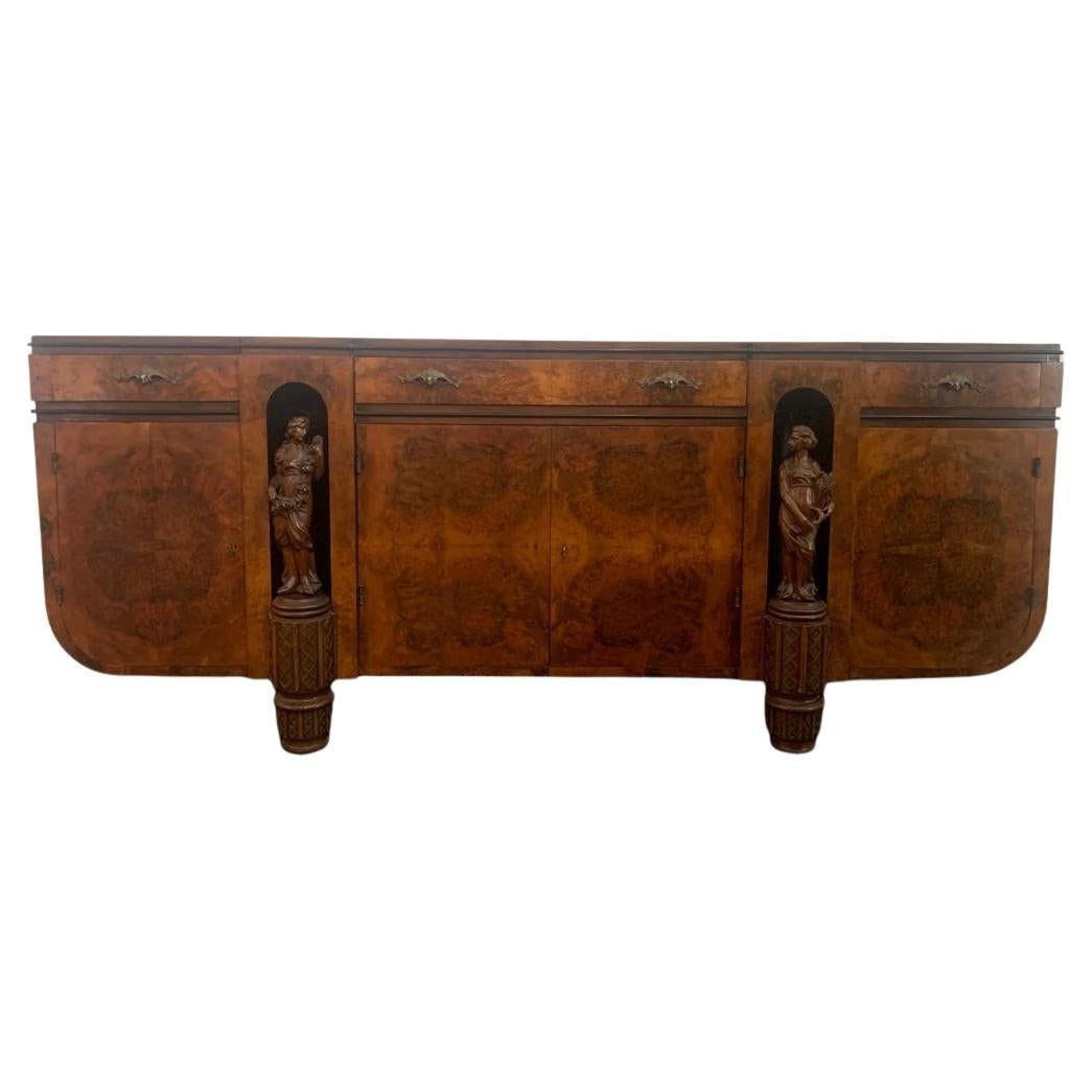 Vintage Sideboard in Walnut Root with Sculptures on the Front, 1920s For Sale